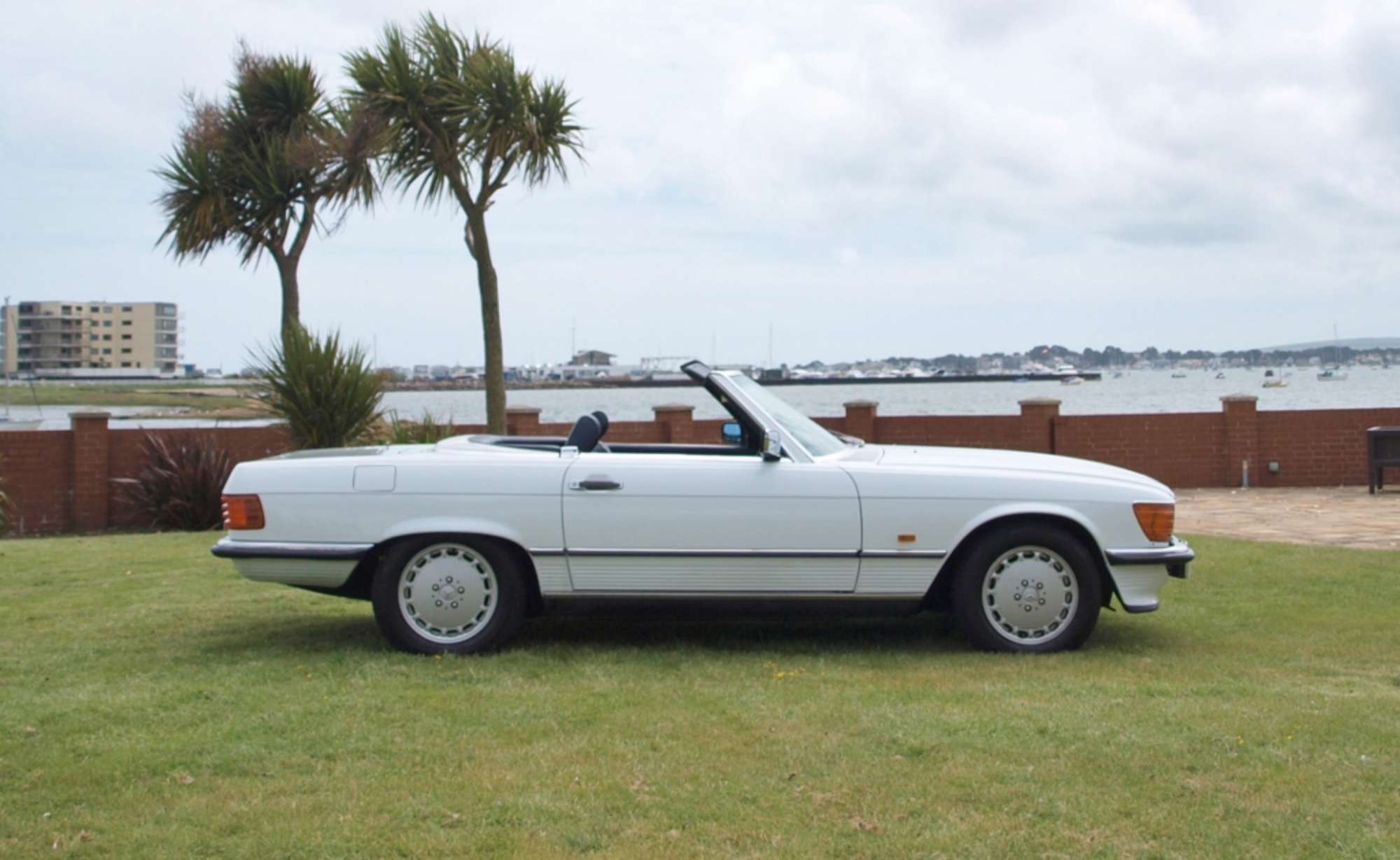 1989 Mercedes-Benz 300SL-Sold