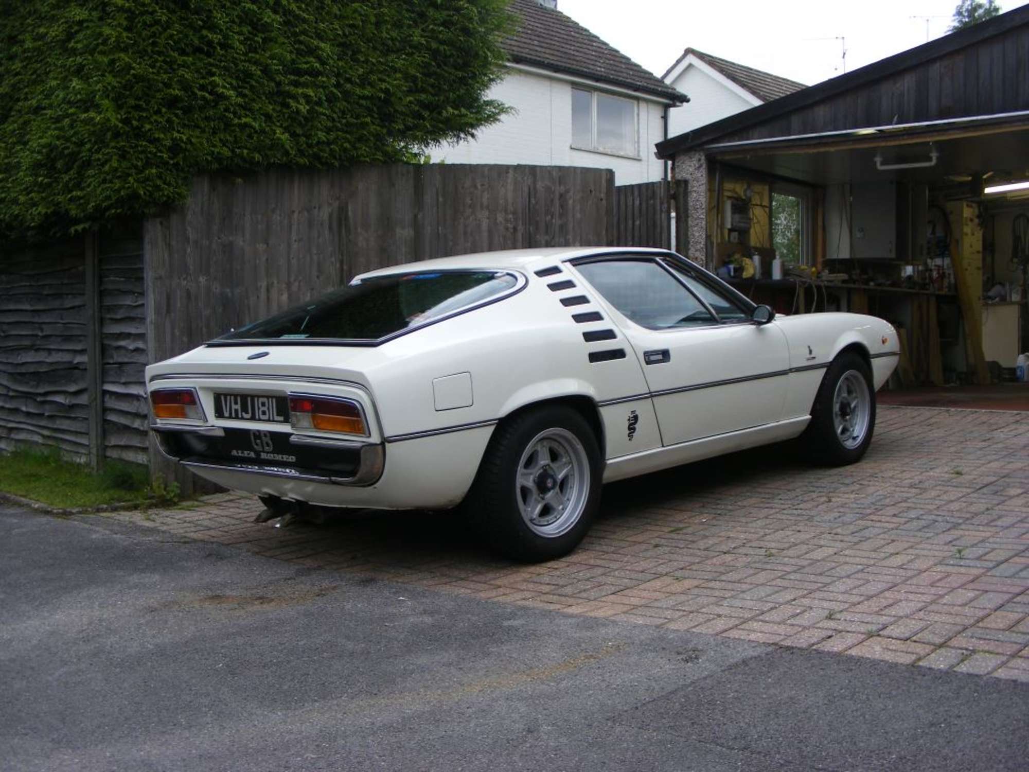 1972 Alfa Romeo Montreal-Sold