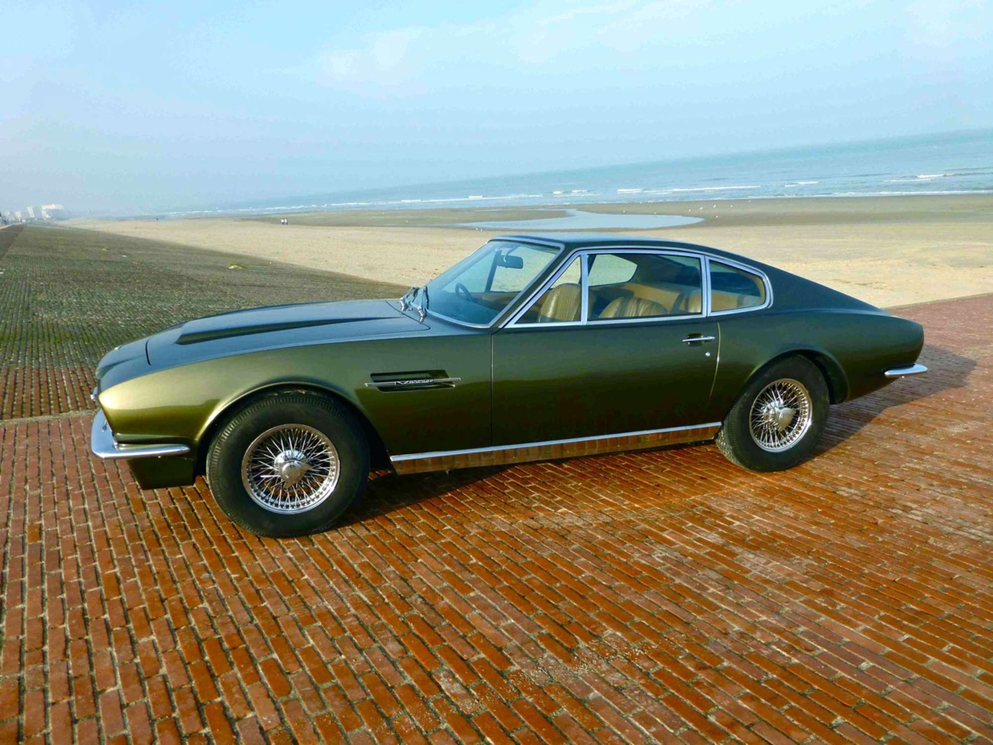 1970 Aston Martin DBS Vantage-Sold