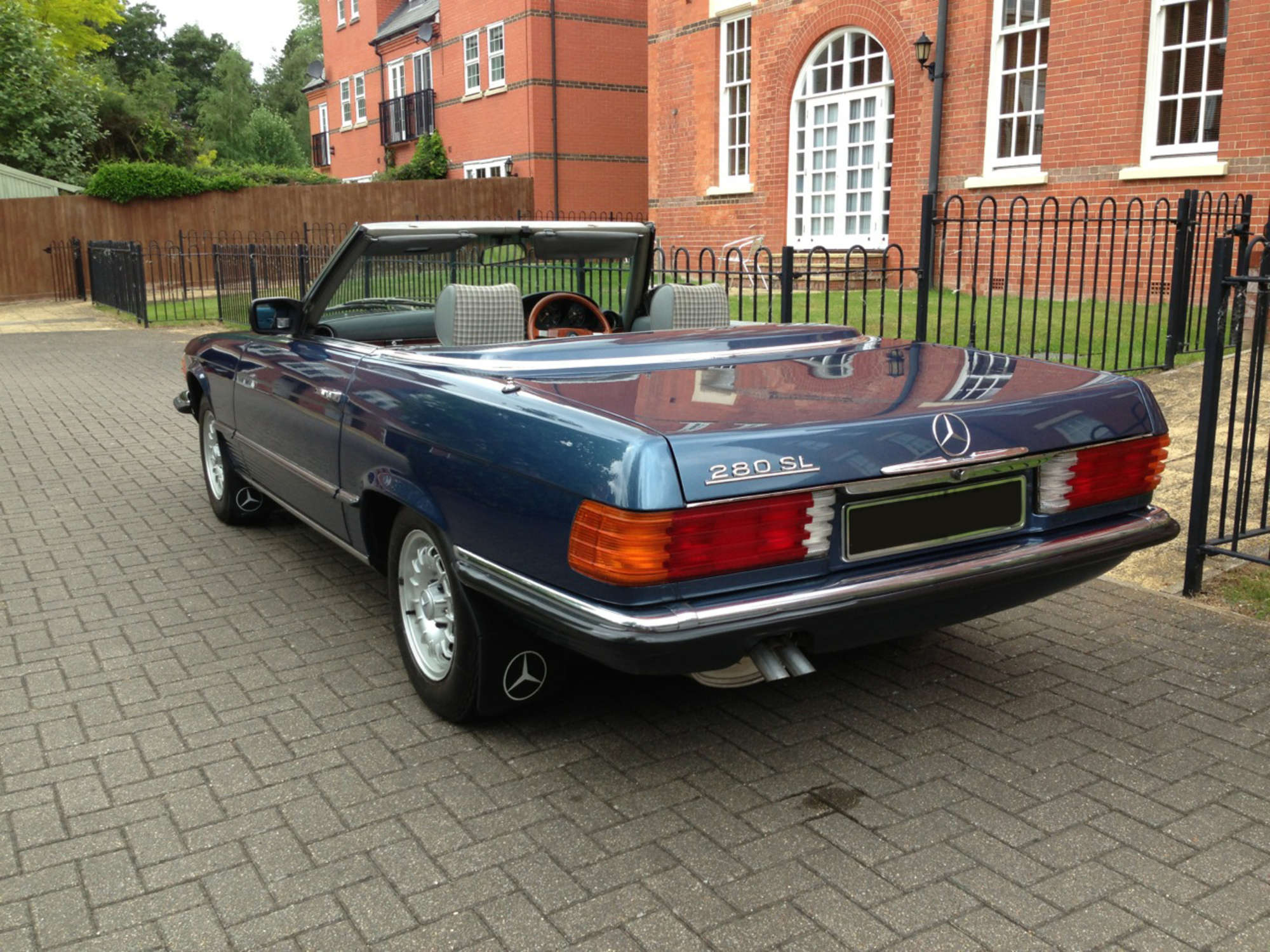 1981 Mercedes-Benz 280SL - Ex-Roger Daltrey-Sold