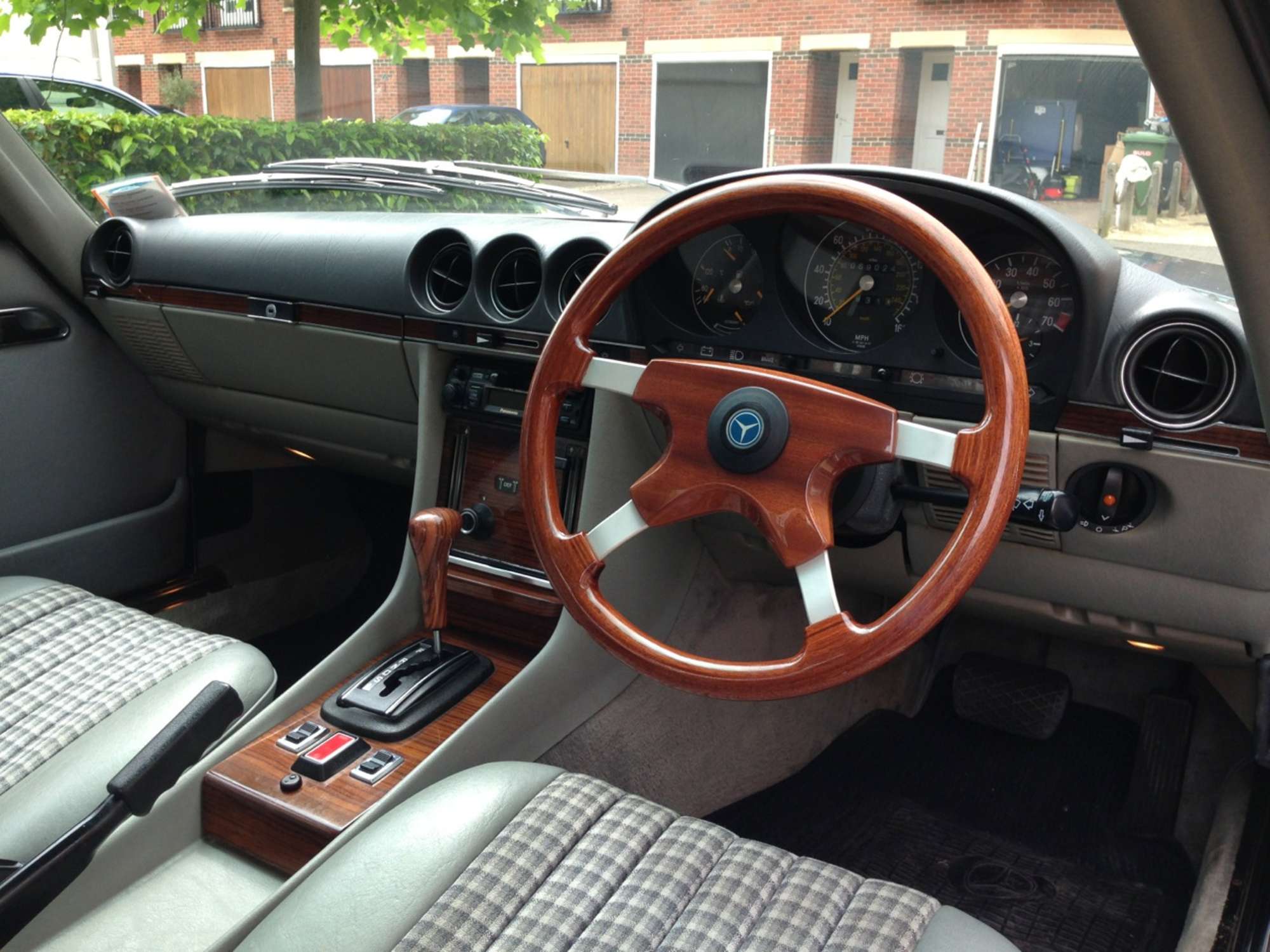1981 Mercedes-Benz 280SL - Ex-Roger Daltrey-Sold