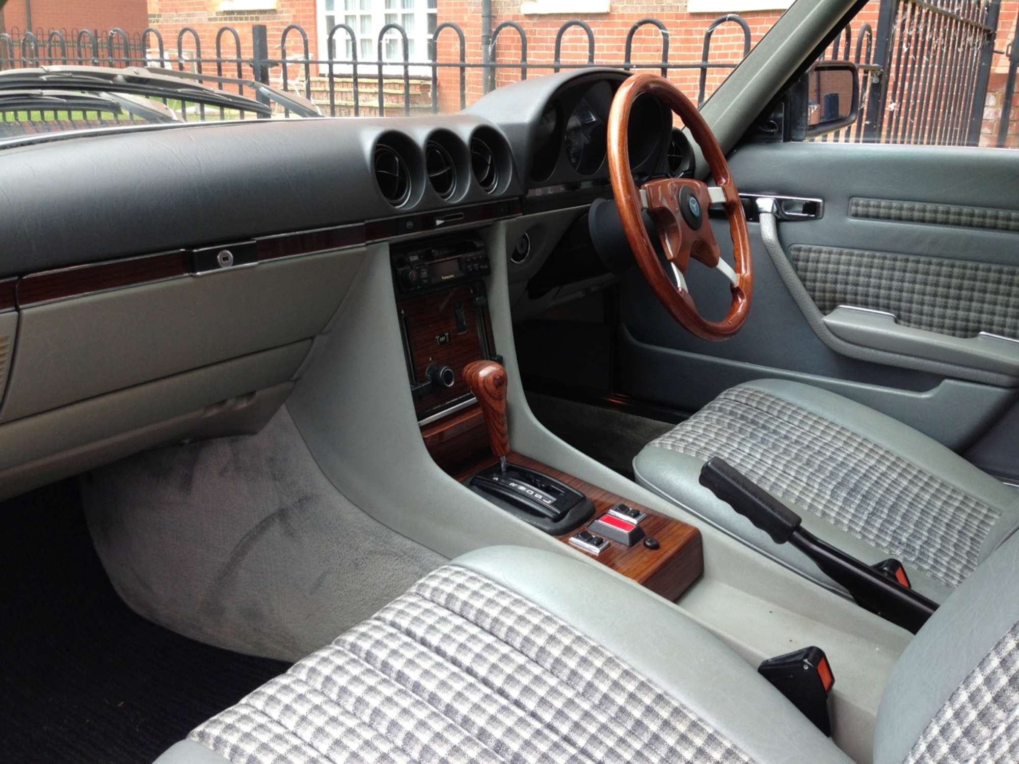1981 Mercedes-Benz 280SL - Ex-Roger Daltrey-Sold