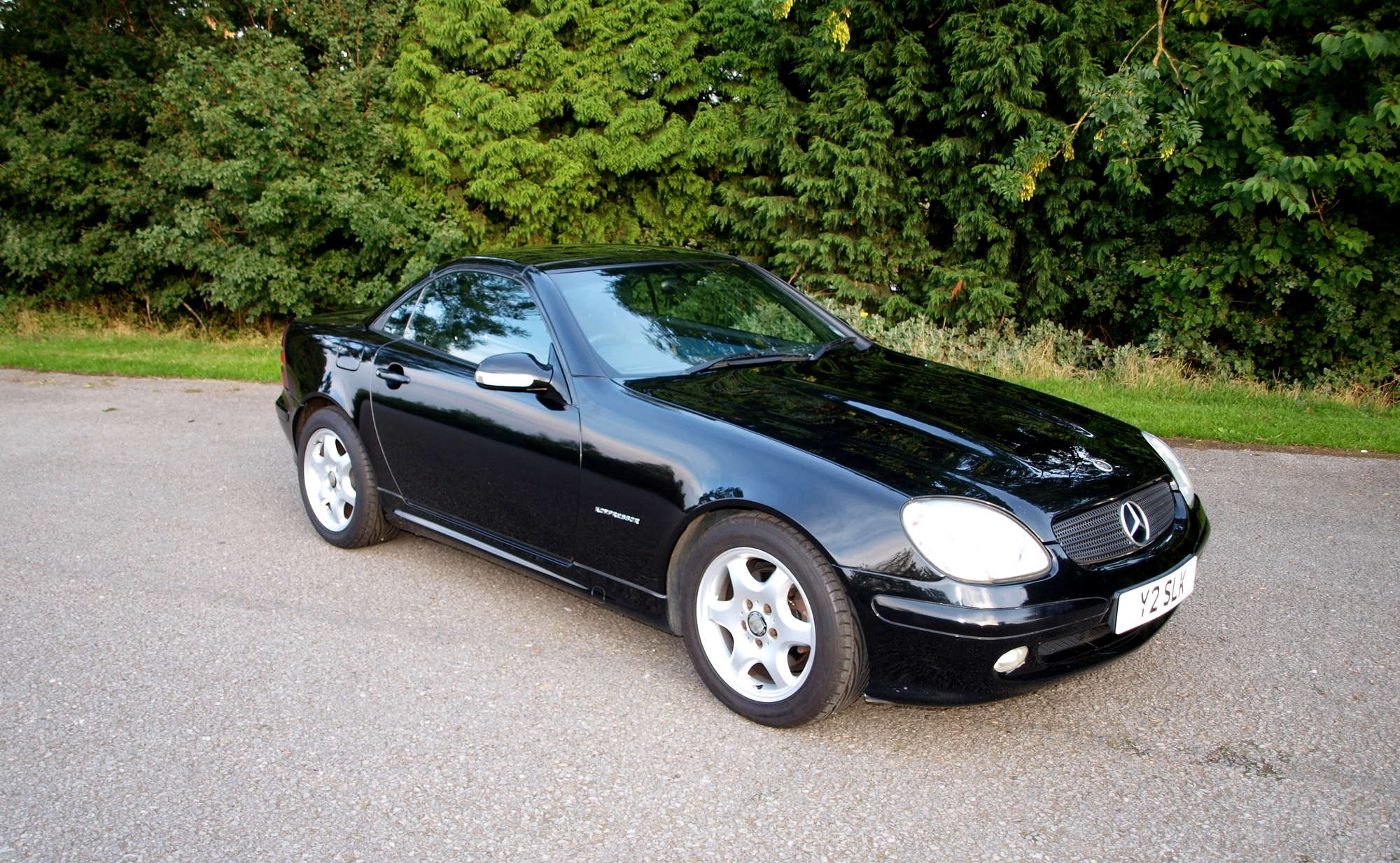 2001 Mercedes SLK with matching number plate-Sold