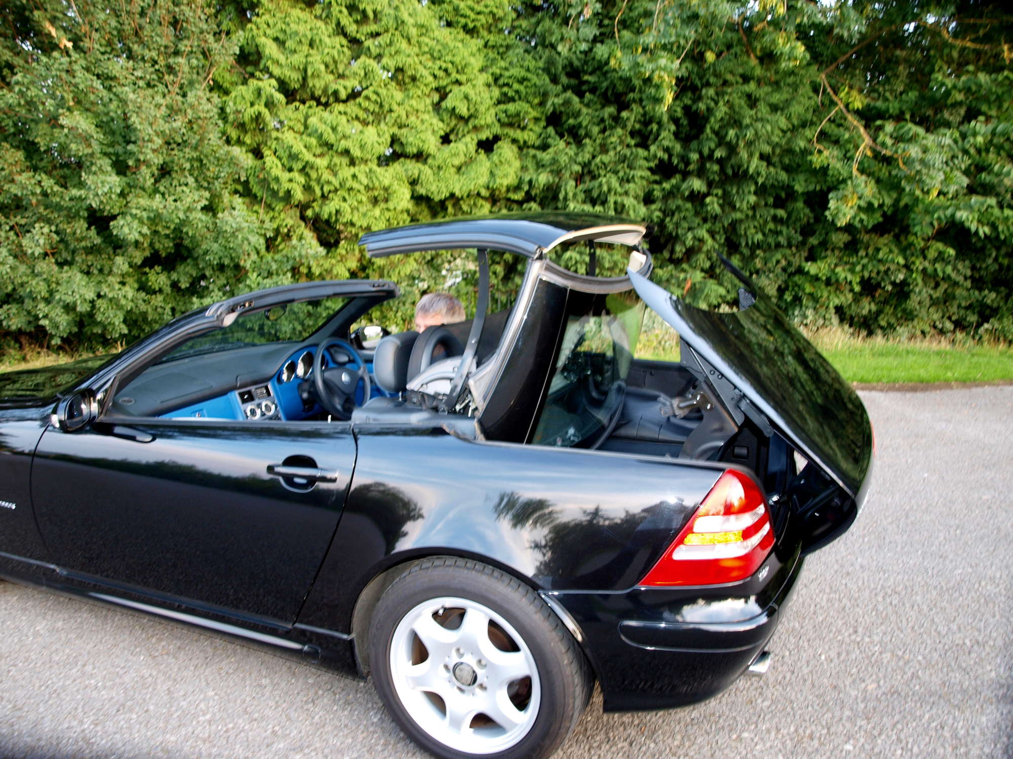 2001 Mercedes SLK with matching number plate-Sold