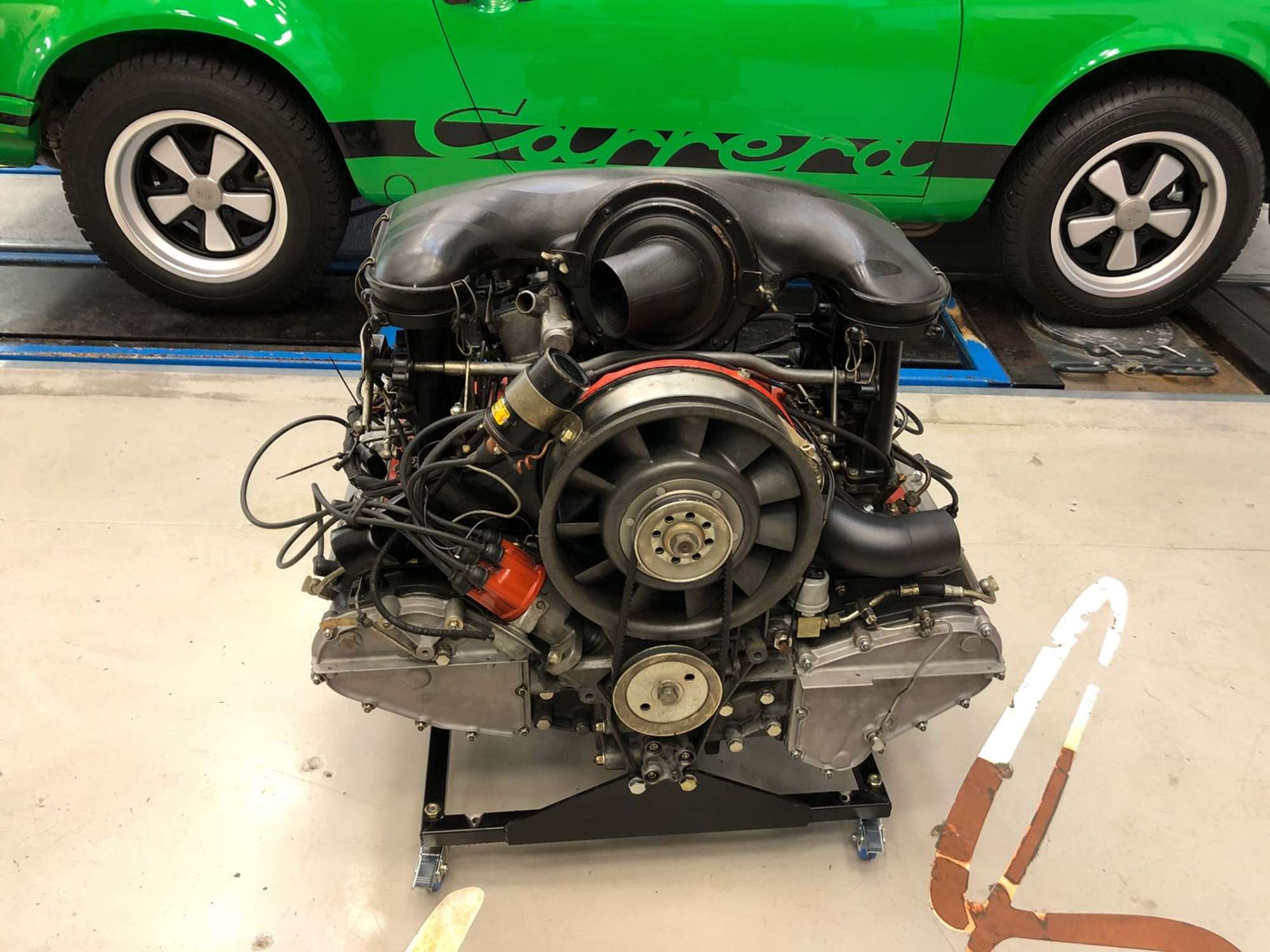 Porsche 911 Carrera 2.7 MFI engine-Sold