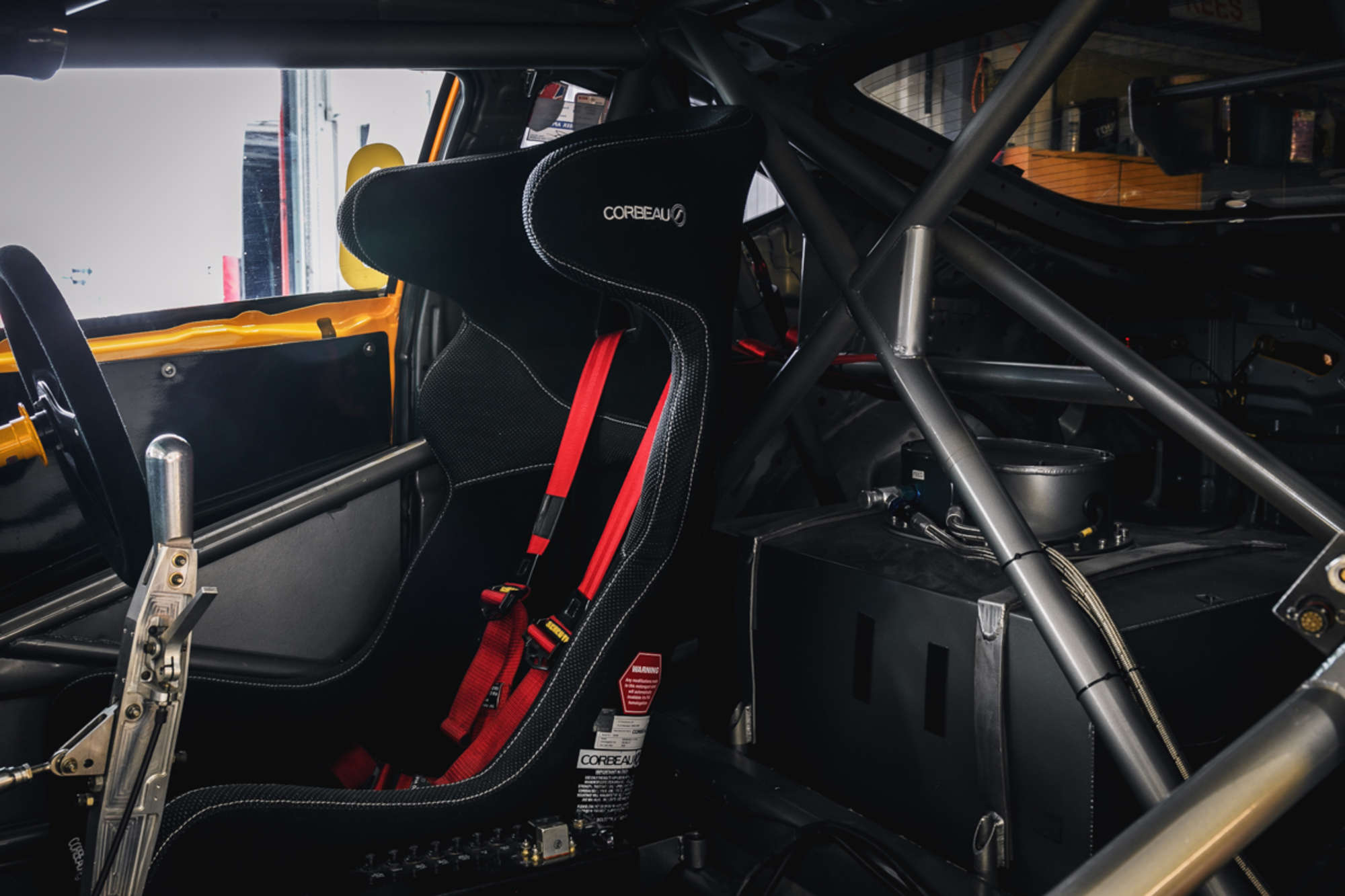 2005 BTCC Team Halfords Honda Integra Type-R-Auction Lot