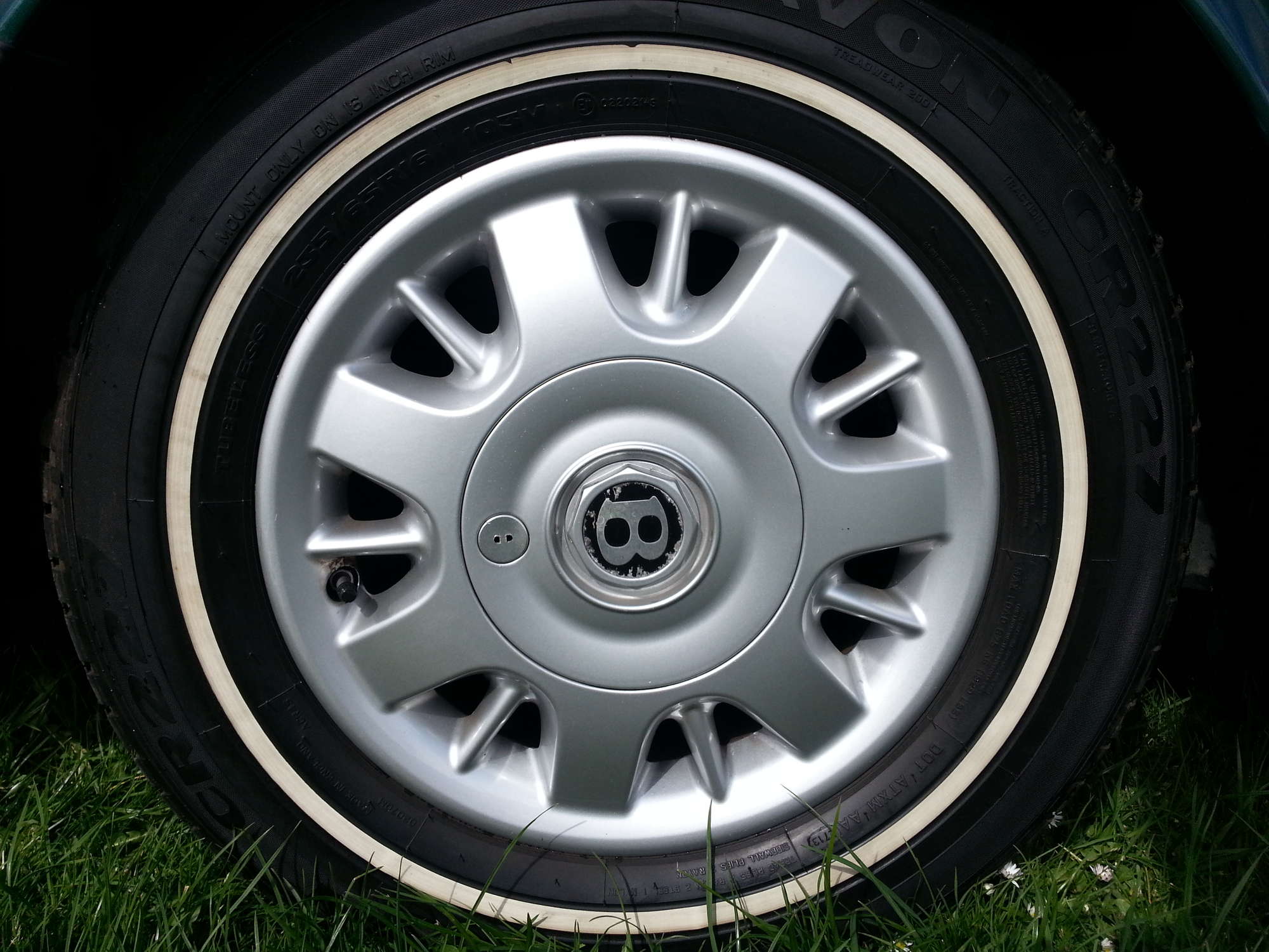 1996 Bentley Brooklands Saloon-Auction Lot