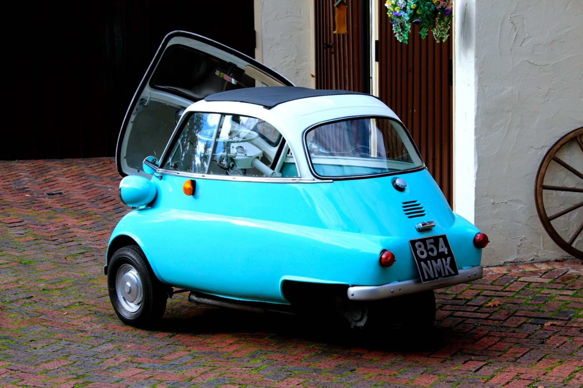 1962 BMW Isetta-Sold