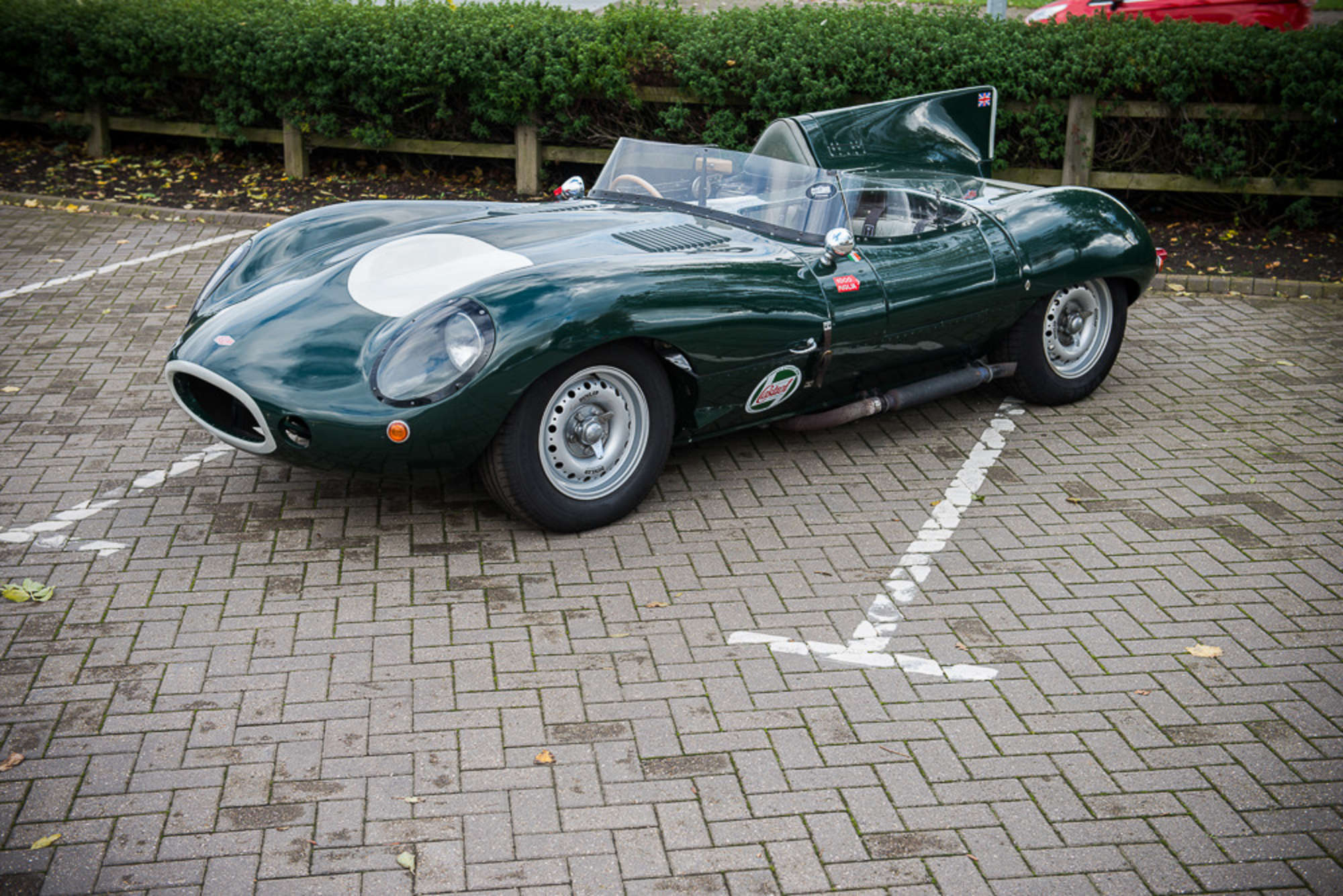 Iconic Auctioneers | 1972 Jaguar D-Type 4.2 Litre Replica-Sold