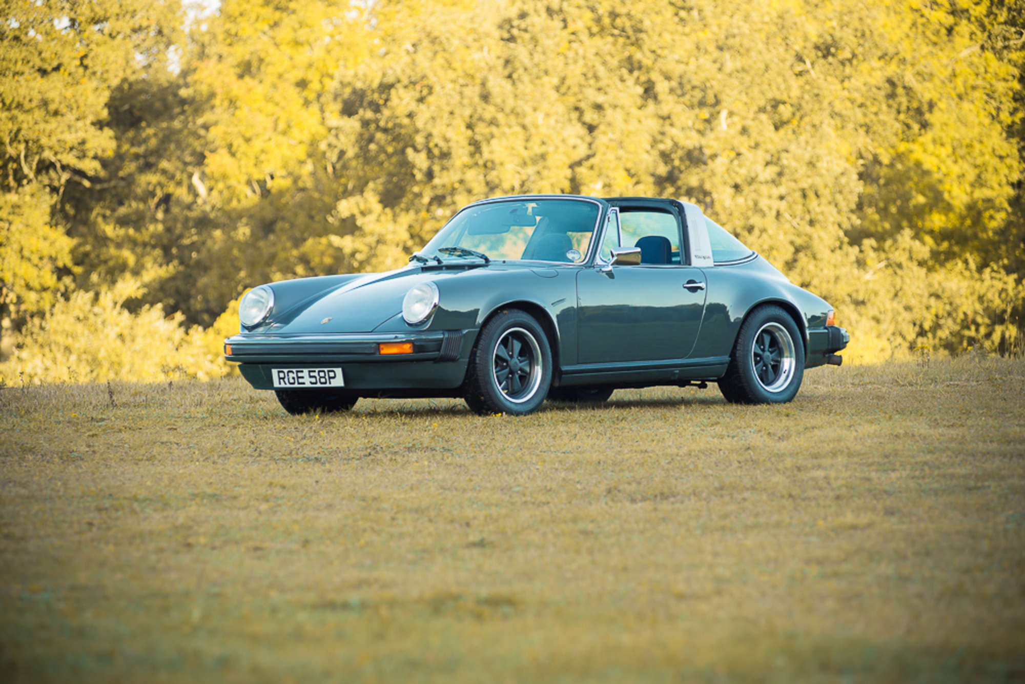 Iconic Auctioneers | 1976 Porsche 911 Carrera 3.0 Targa-Sold