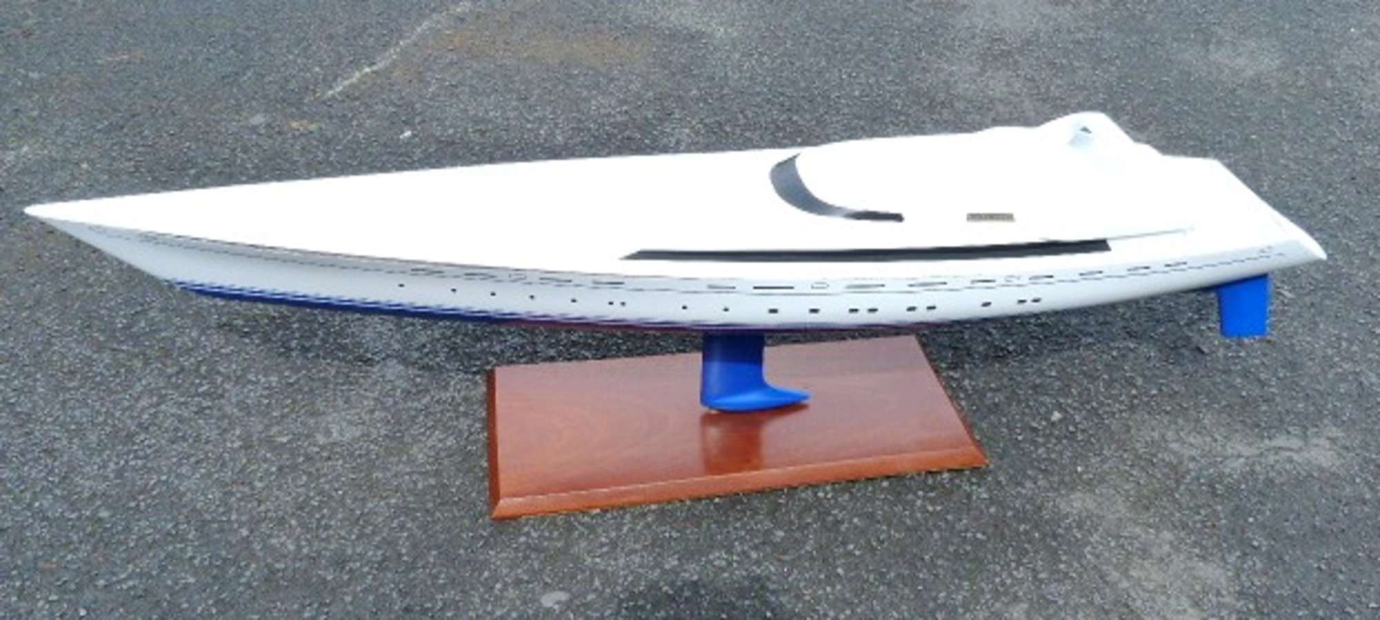 Motor Cruiser Model-Sold