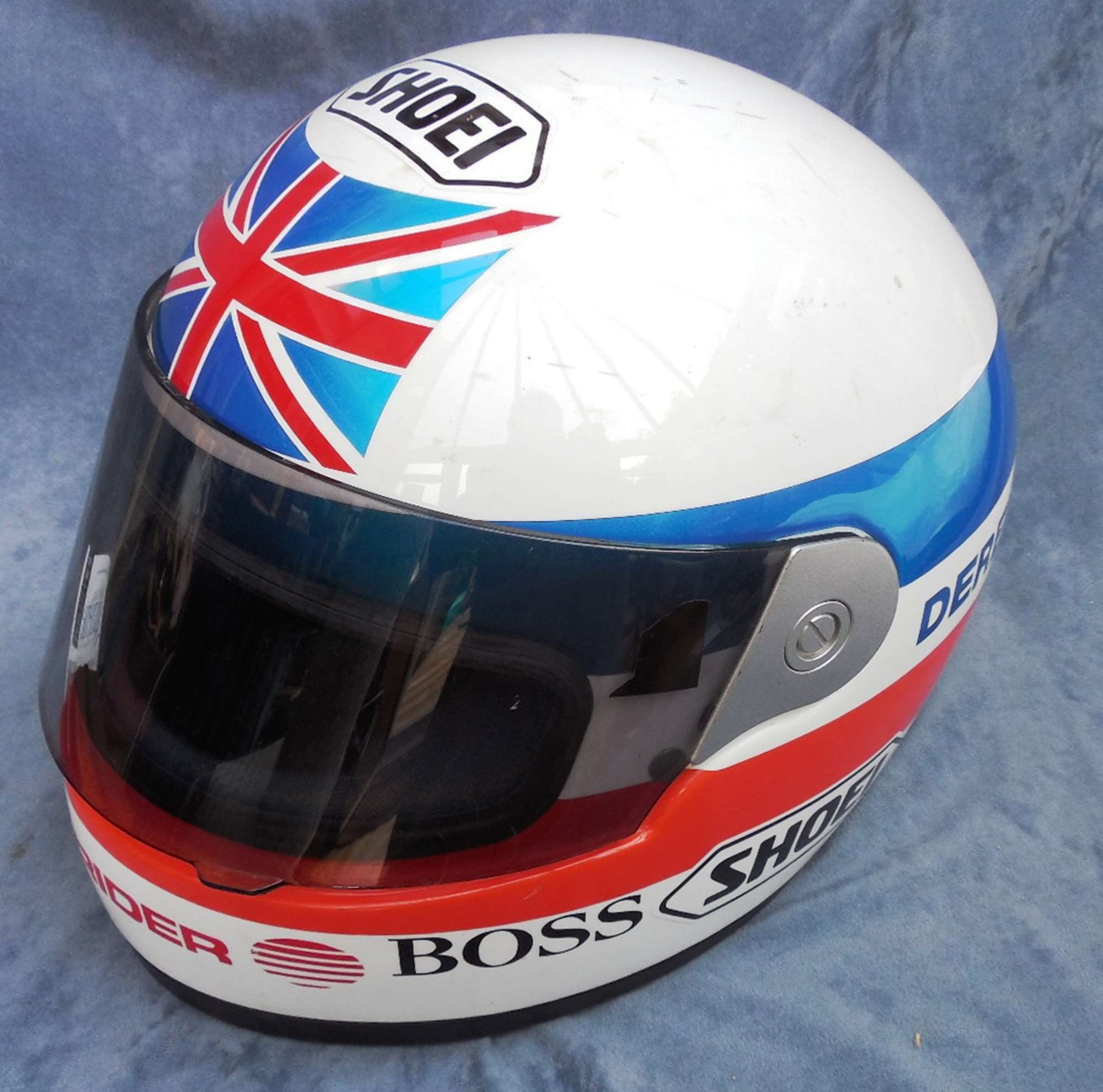 Derek Bell Race Used Crash Helmet-Auction Lot