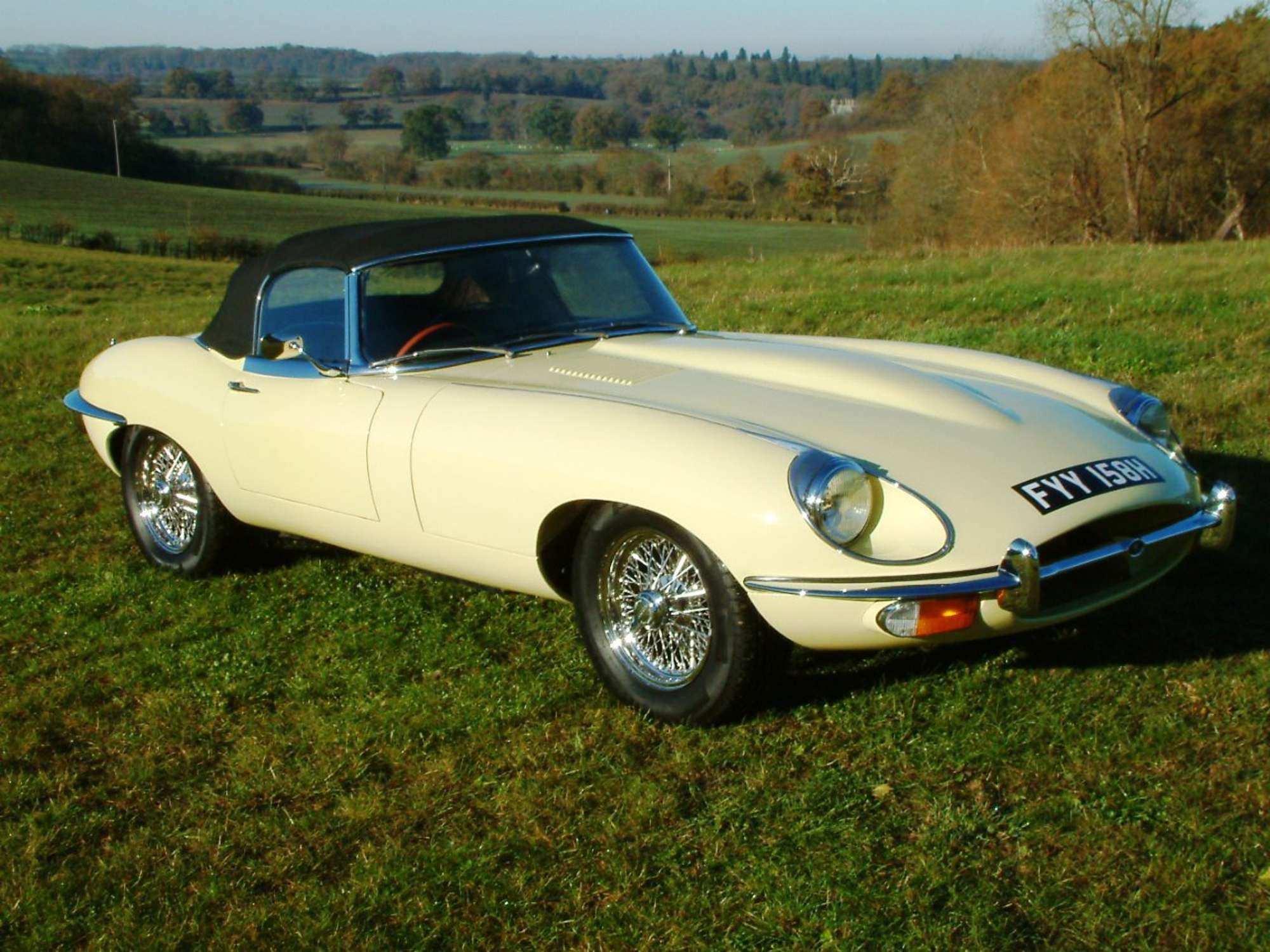 Jaguar E-Type Series II 4.2 Roadster (ex Eagle demonstrator)-Sold
