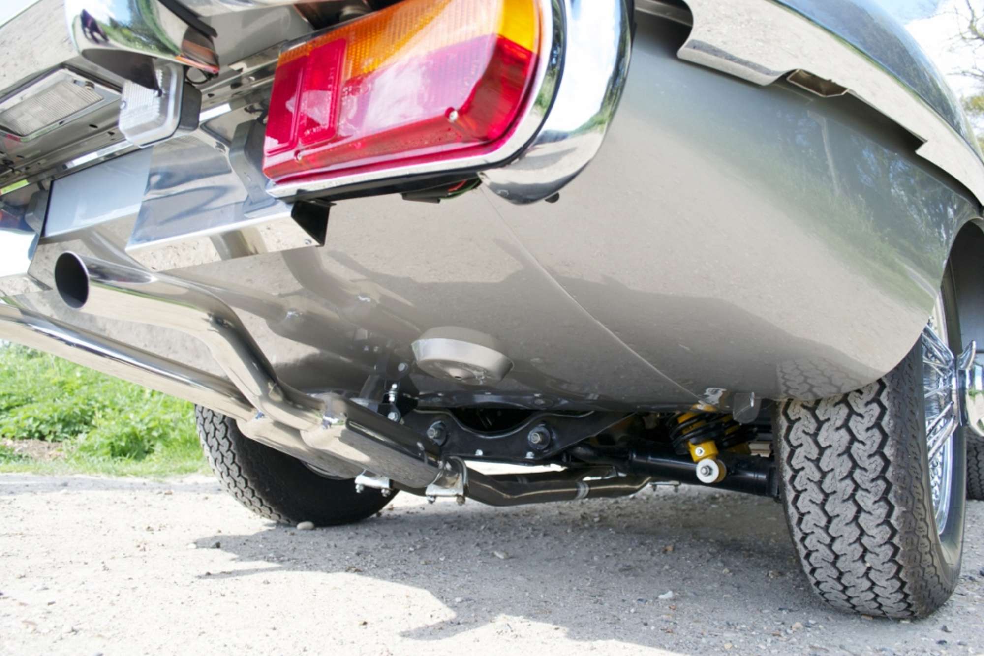 1969 Jaguar E-Type Series II 4.2 Roadster, Lefthand Drive-Auction Lot