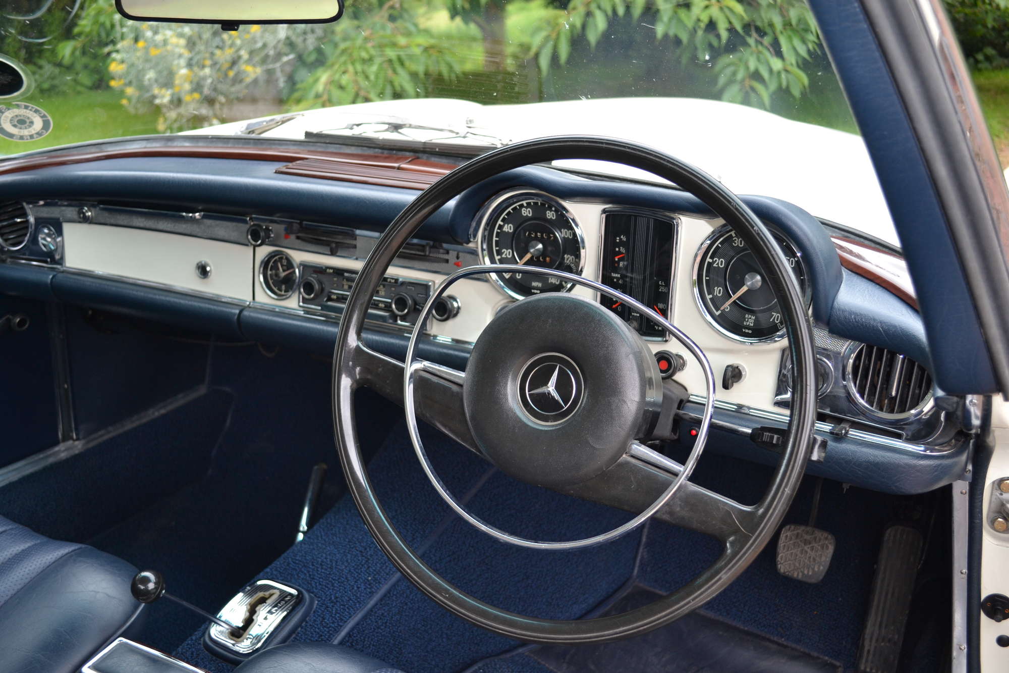 1970 Mercedes-Benz 280SL Pagoda Automatic-Sold