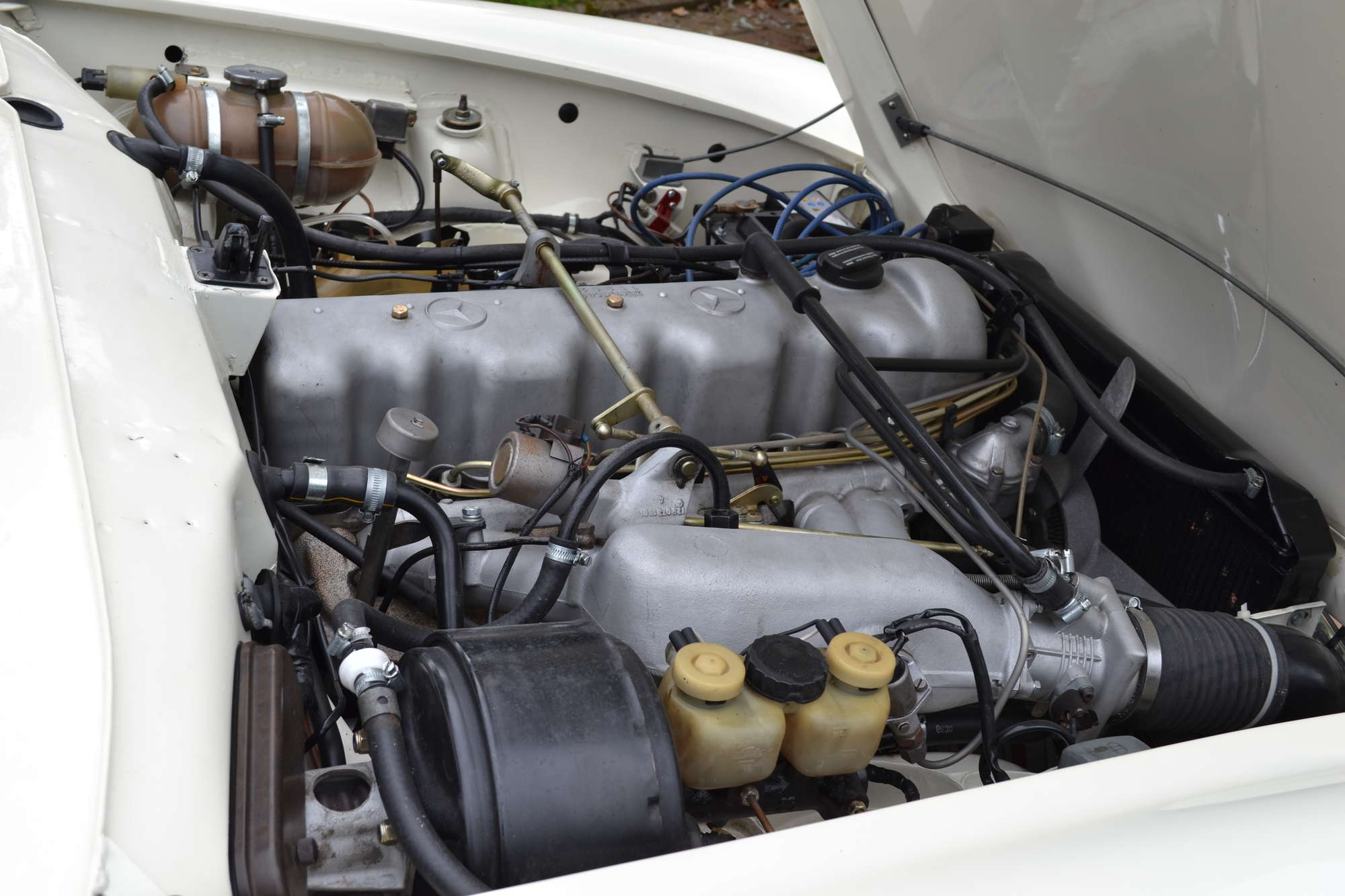 1970 Mercedes-Benz 280SL Pagoda Automatic-Sold