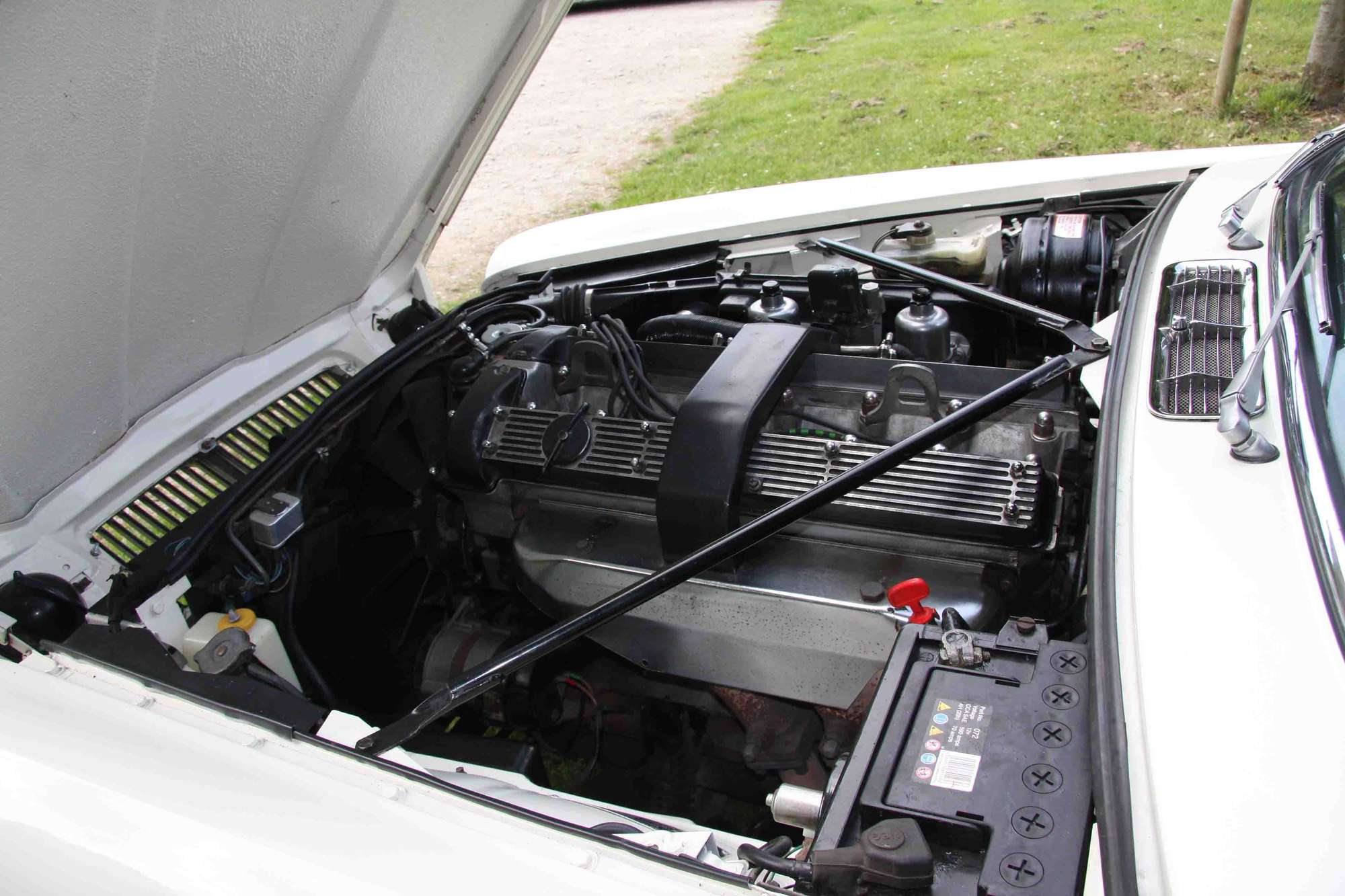 1977 Jaguar XJ 4.2C Auto-Sold