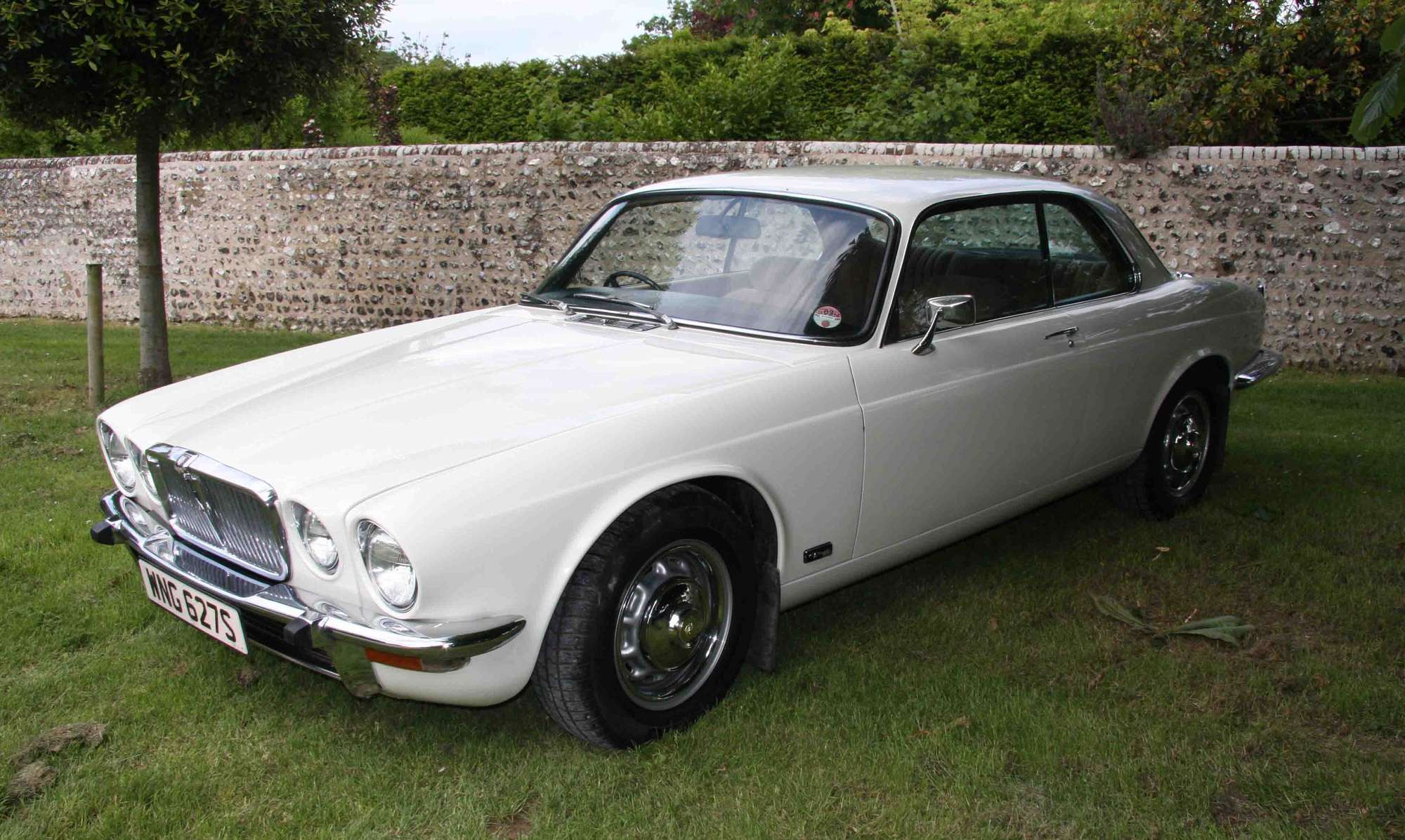 1977 Jaguar XJ 4.2C Auto-Sold