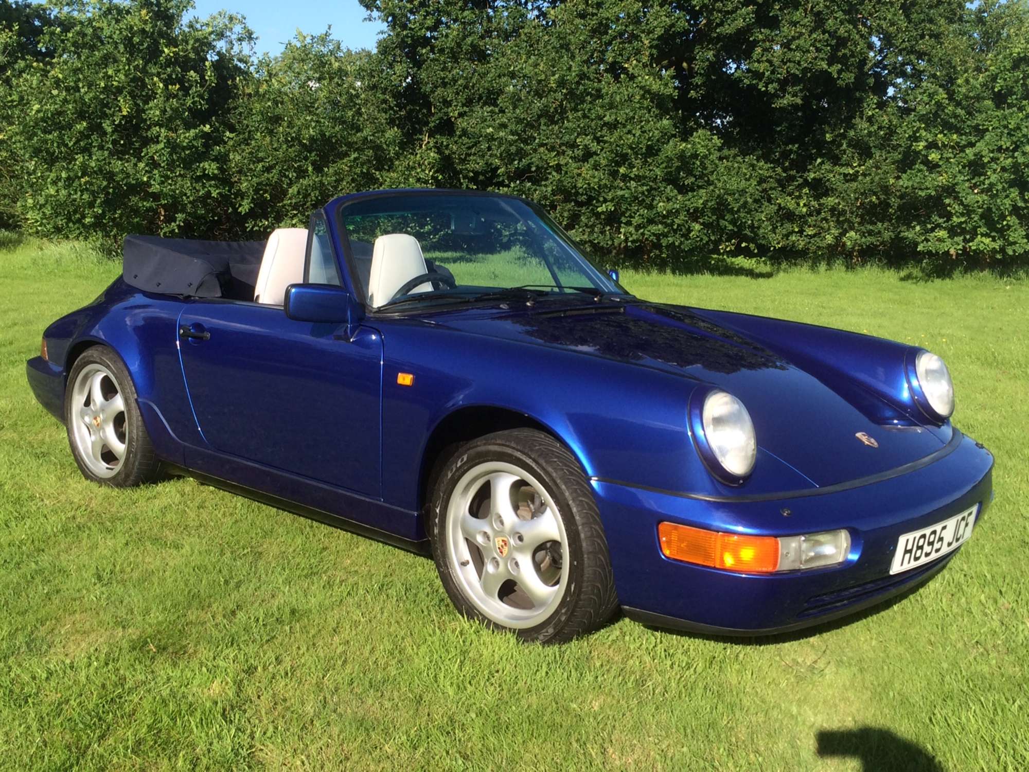 1990 Porsche 911 964 Carrera Cabriolet-Auction Lot