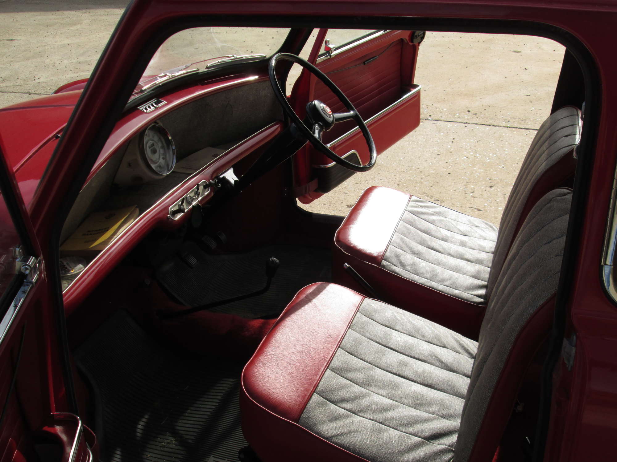 1961 Morris Mini-Minor MKI DeLuxe-Sold