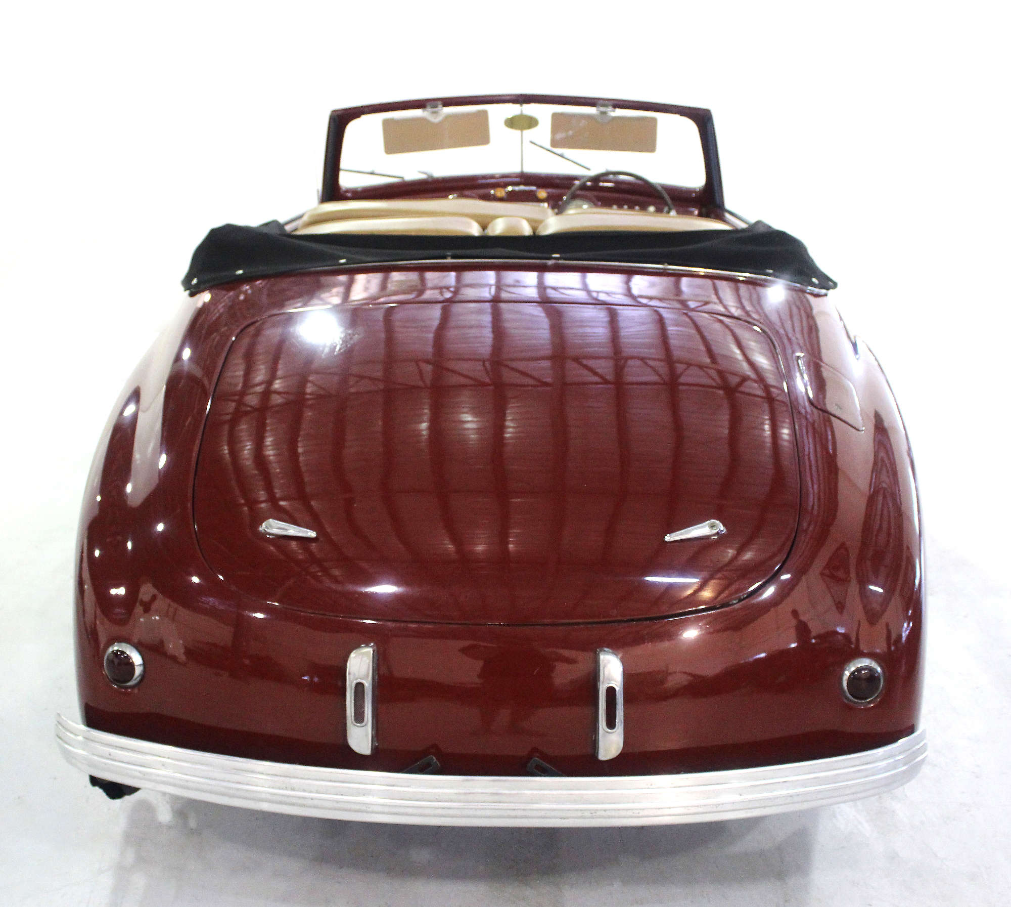 1948 Alfa Romeo 6C 2500S Pinin Farina Cabriolet-Auction Lot