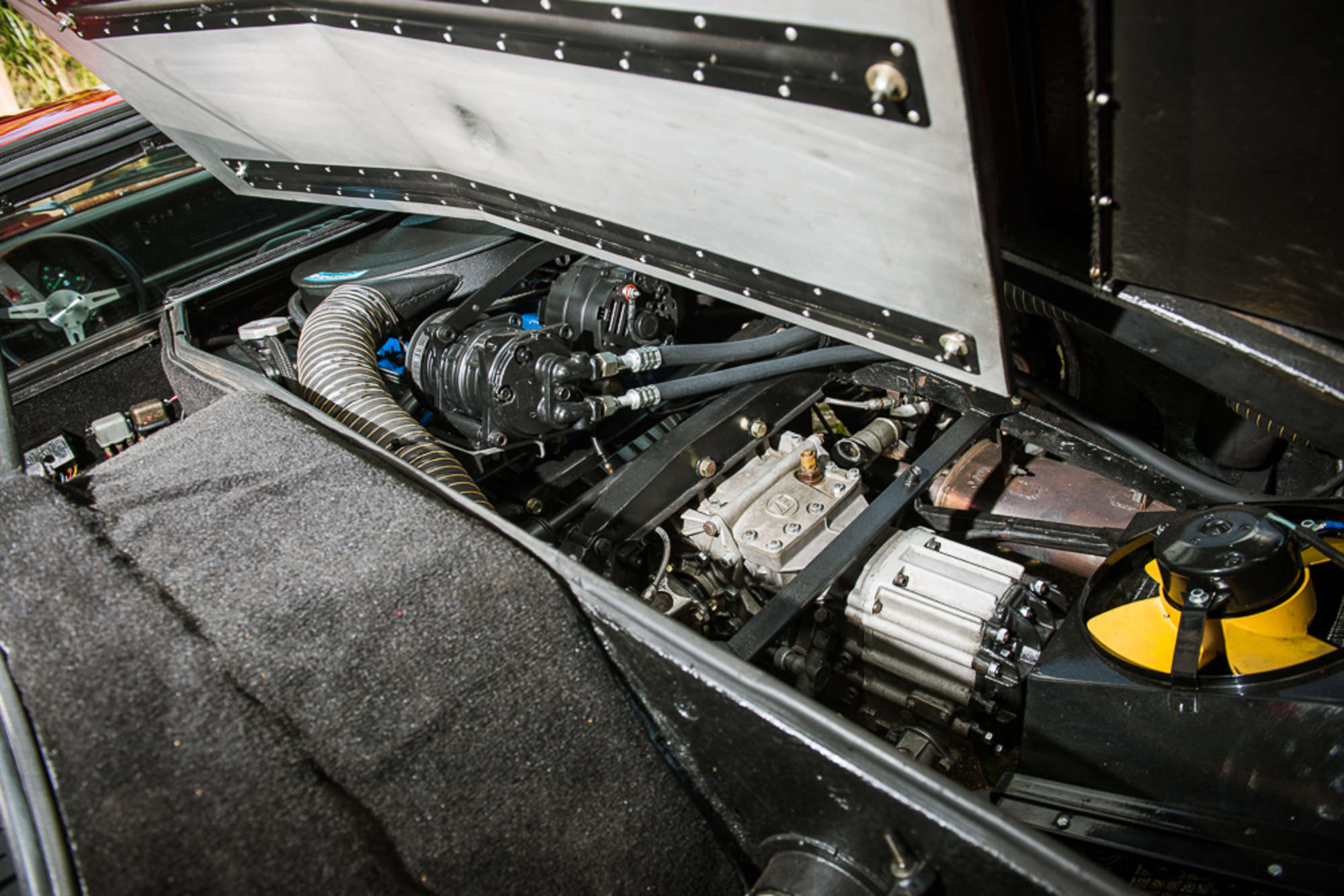 1969 DeTomaso Mangusta-Sold