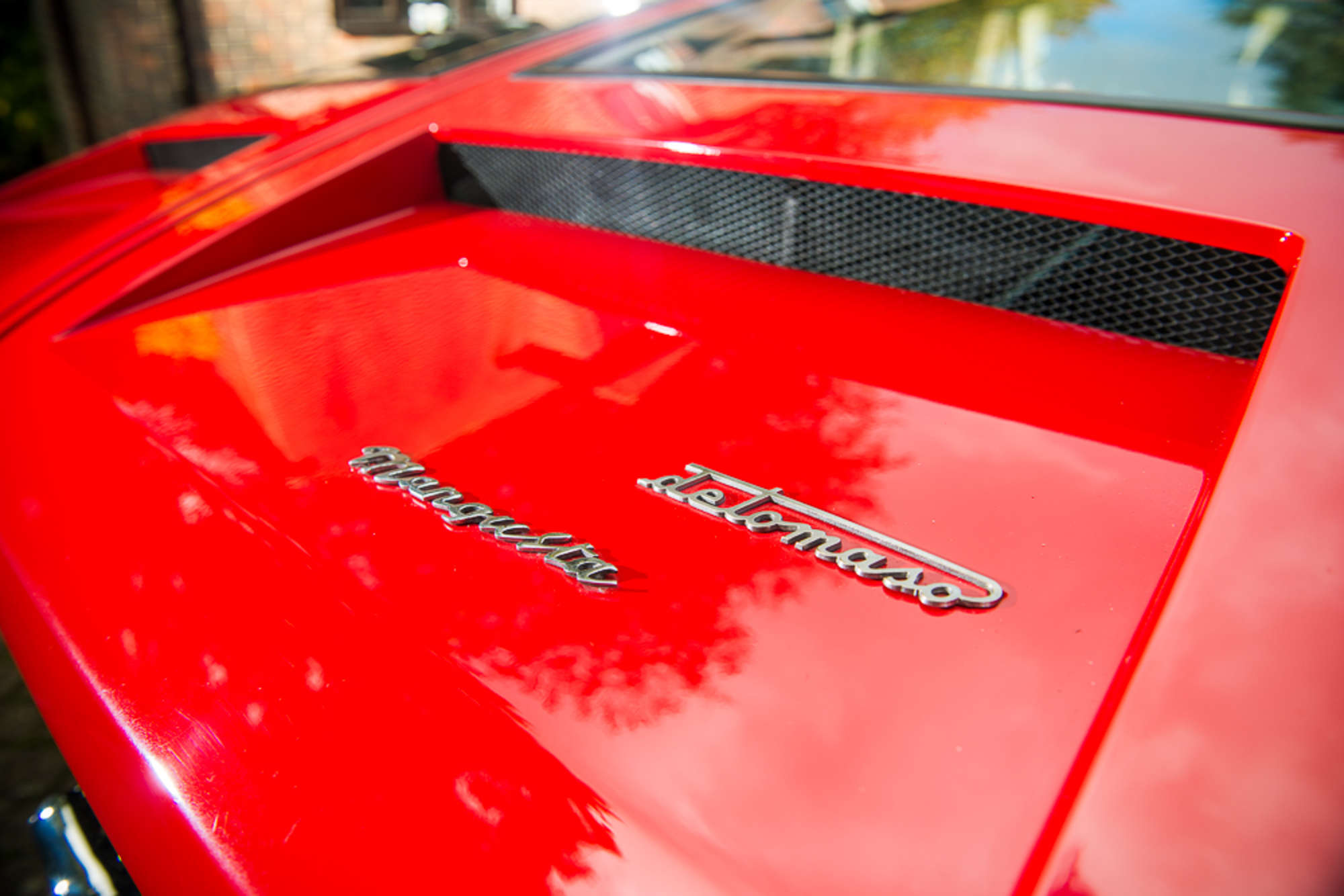 1969 DeTomaso Mangusta-Sold