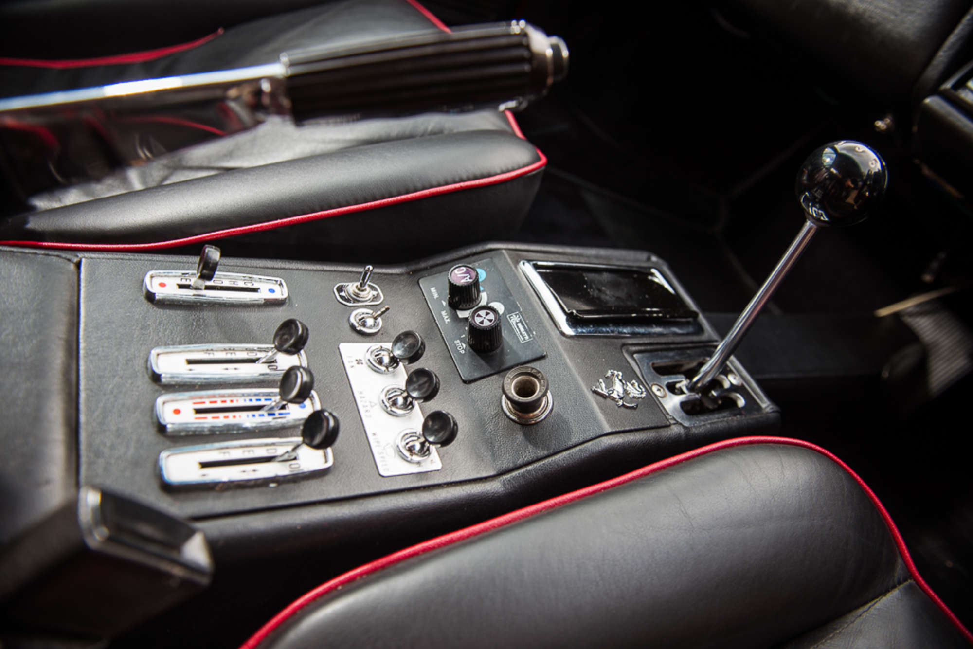 1977 Ferrari 308 GTB Vetroresina-Sold