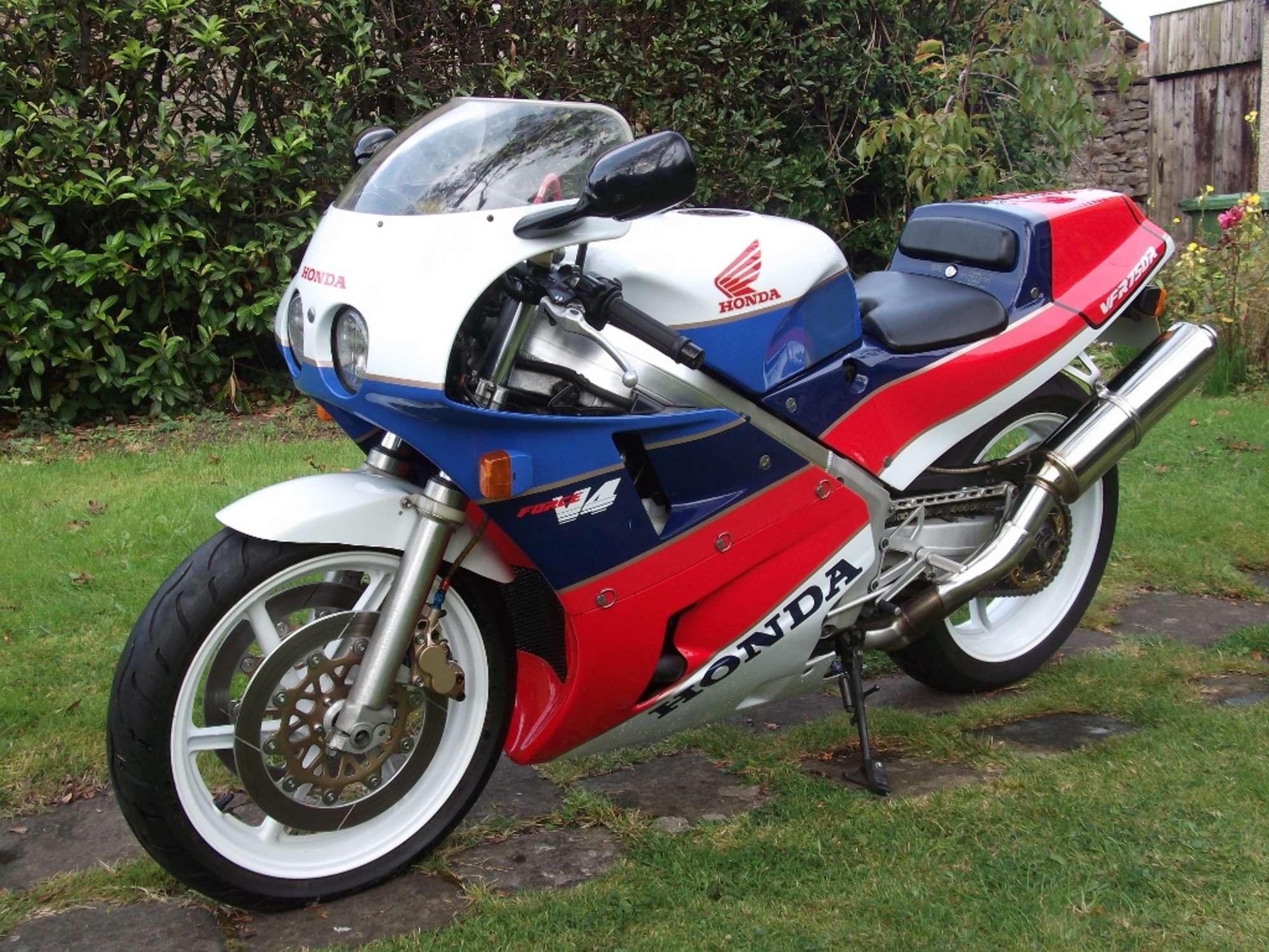 1989 Honda VFR 750 RC30-Sold