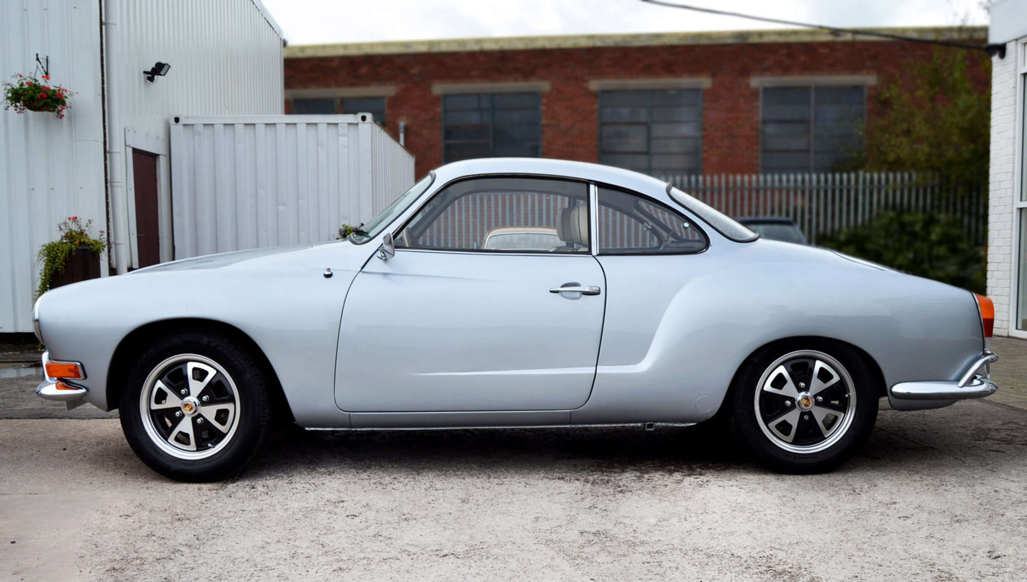 1971 Volkswagen Karmann Ghia-Sold