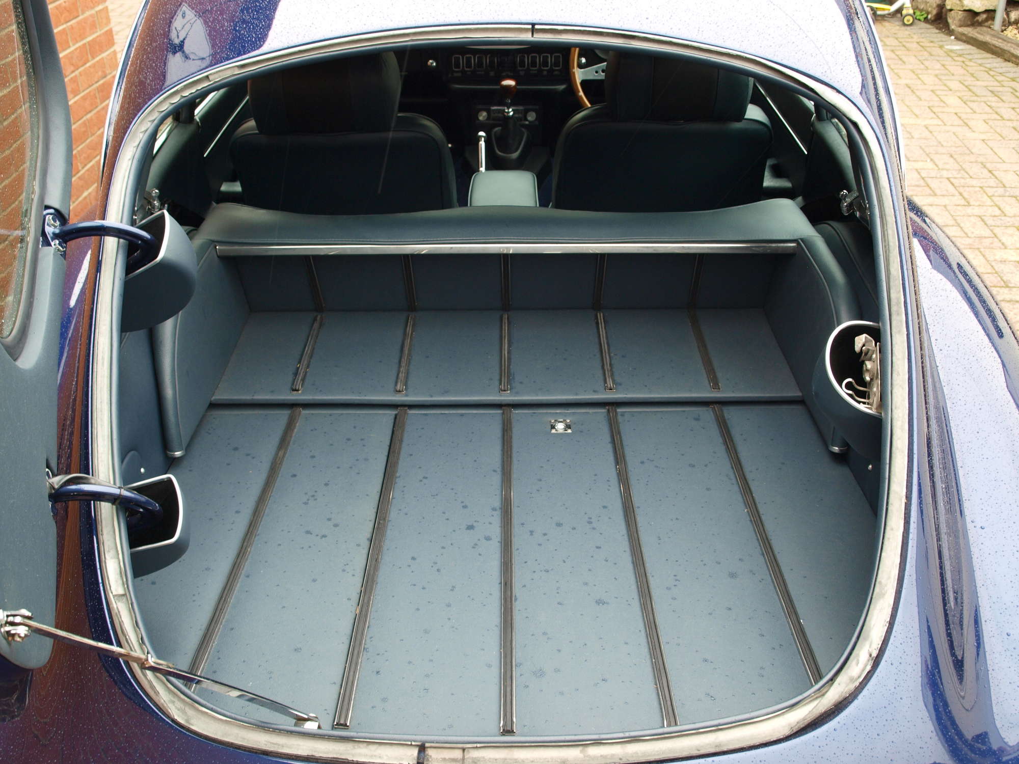 1971 Jaguar E-Type Series III V12 2+2 Coupe-Sold