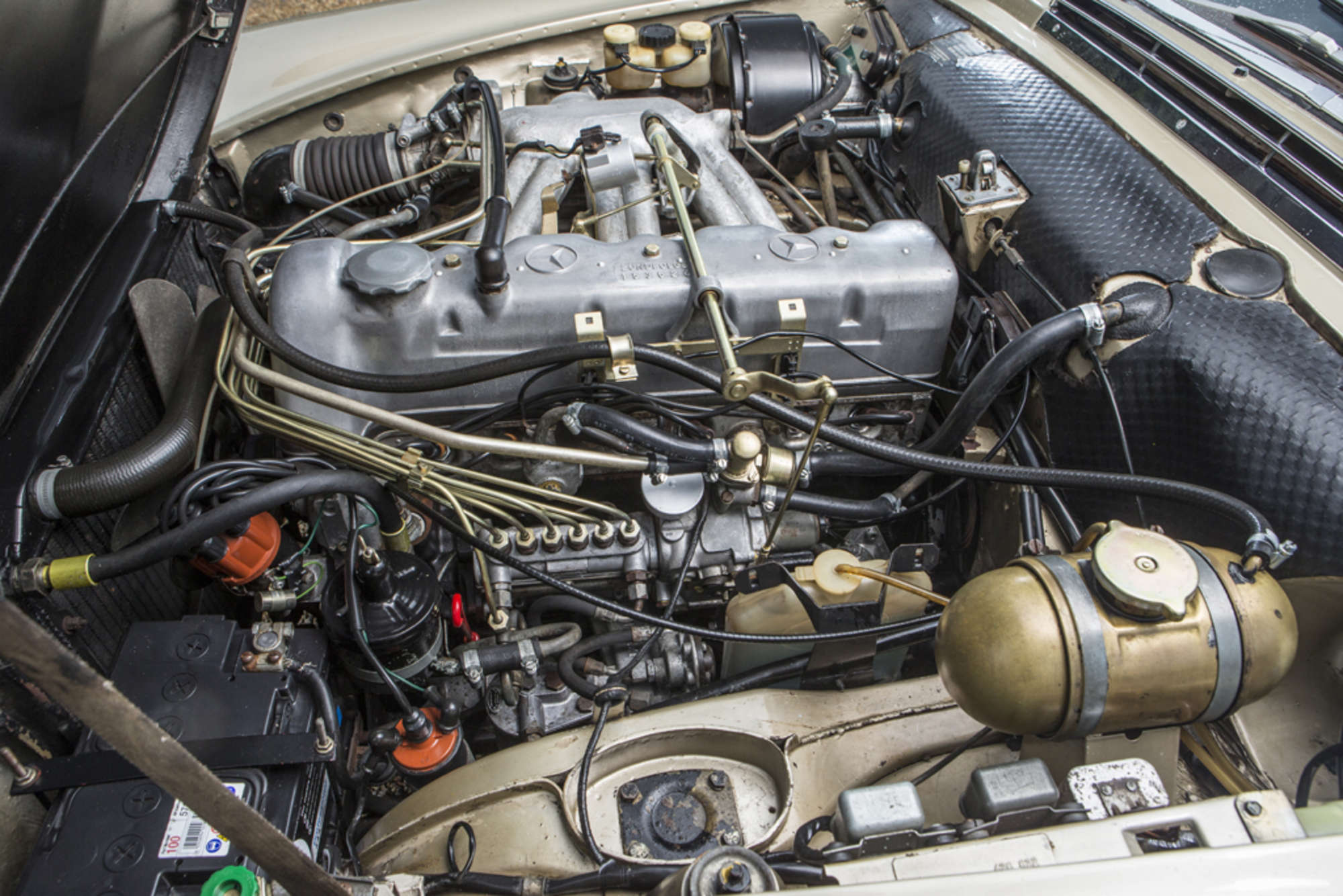 1969 Mercedes-Benz 280SL Pagoda with Hardtop-Sold