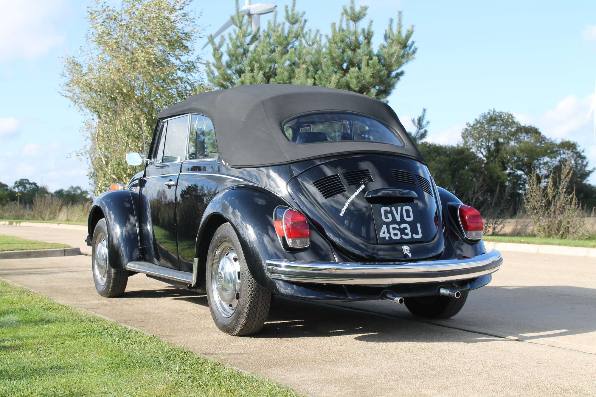 1971 Volkswagen Karmann Cabriolet-Sold
