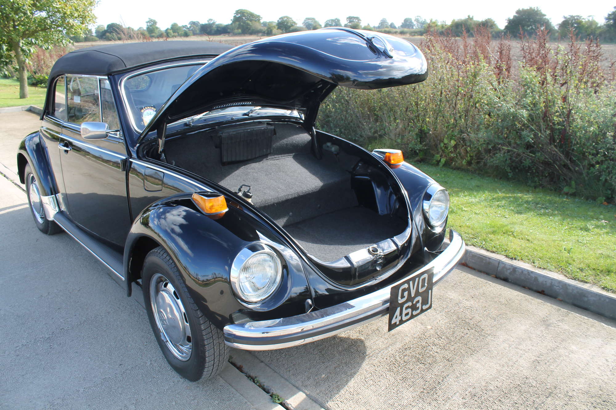 1971 Volkswagen Karmann Cabriolet-Sold