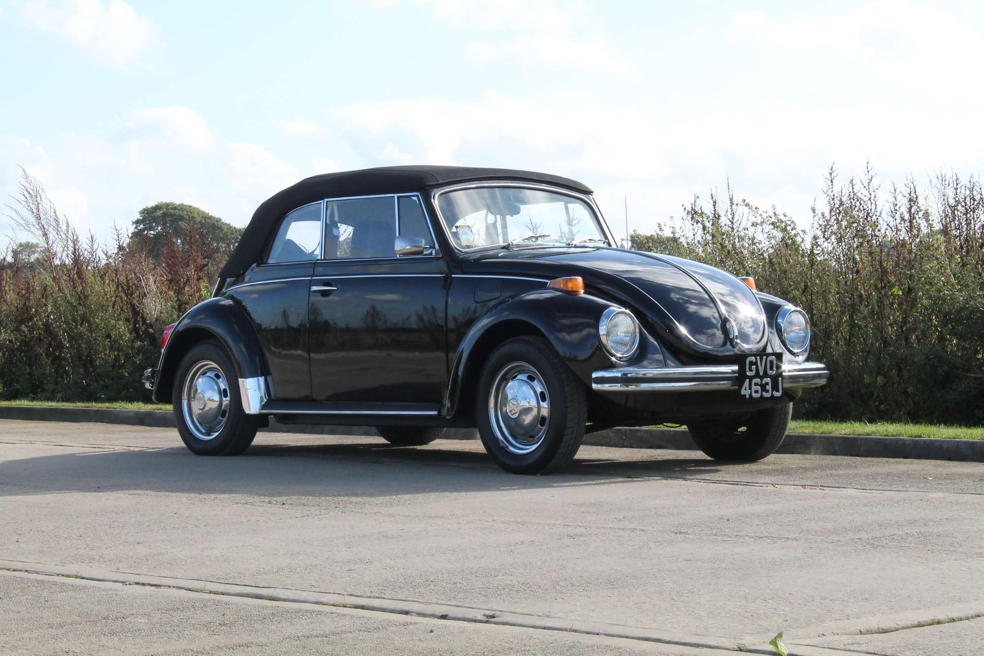 1971 Volkswagen Karmann Cabriolet-Sold