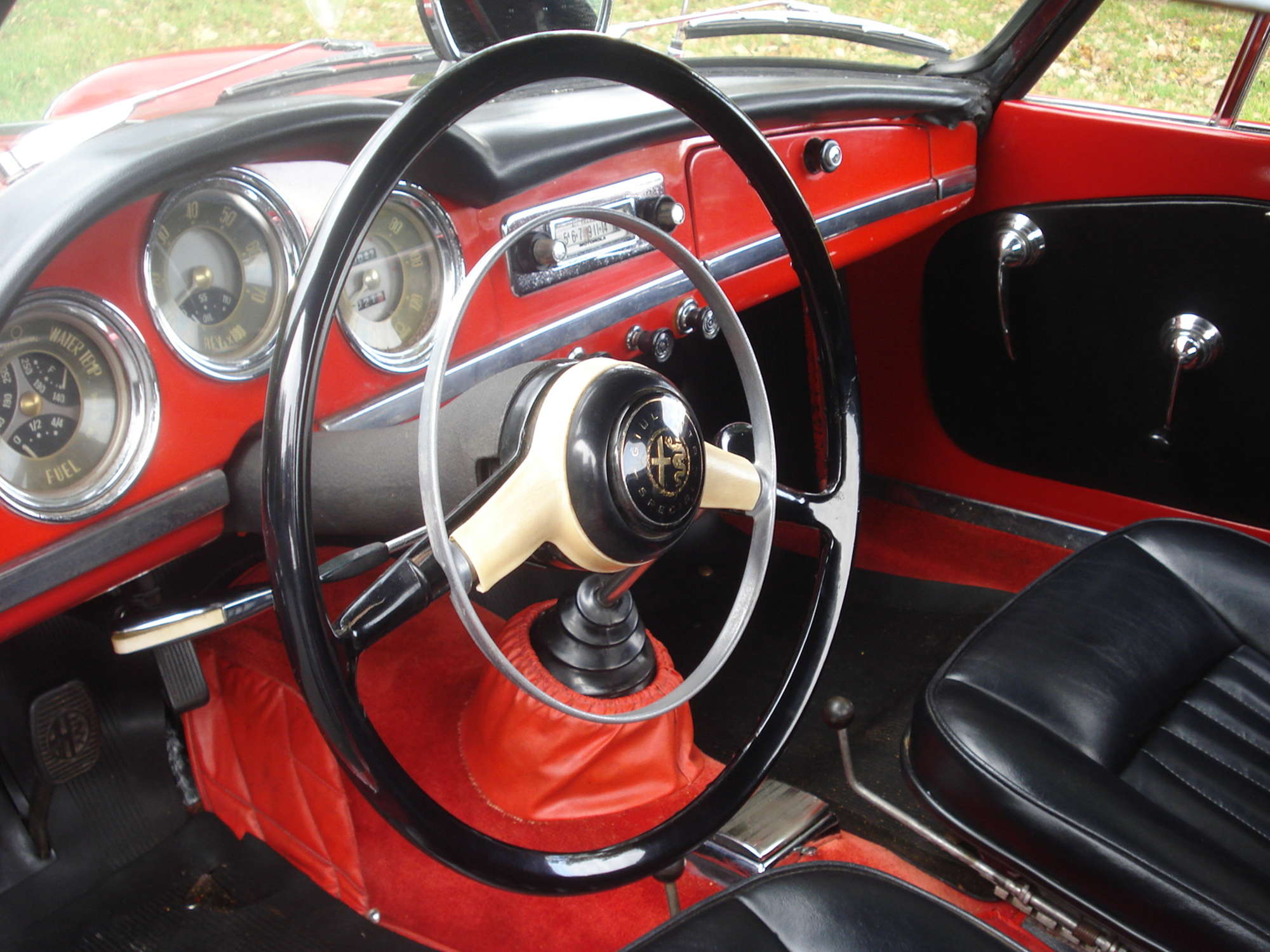 1961 Alfa Romeo Giulietta Spider-Auction Lot