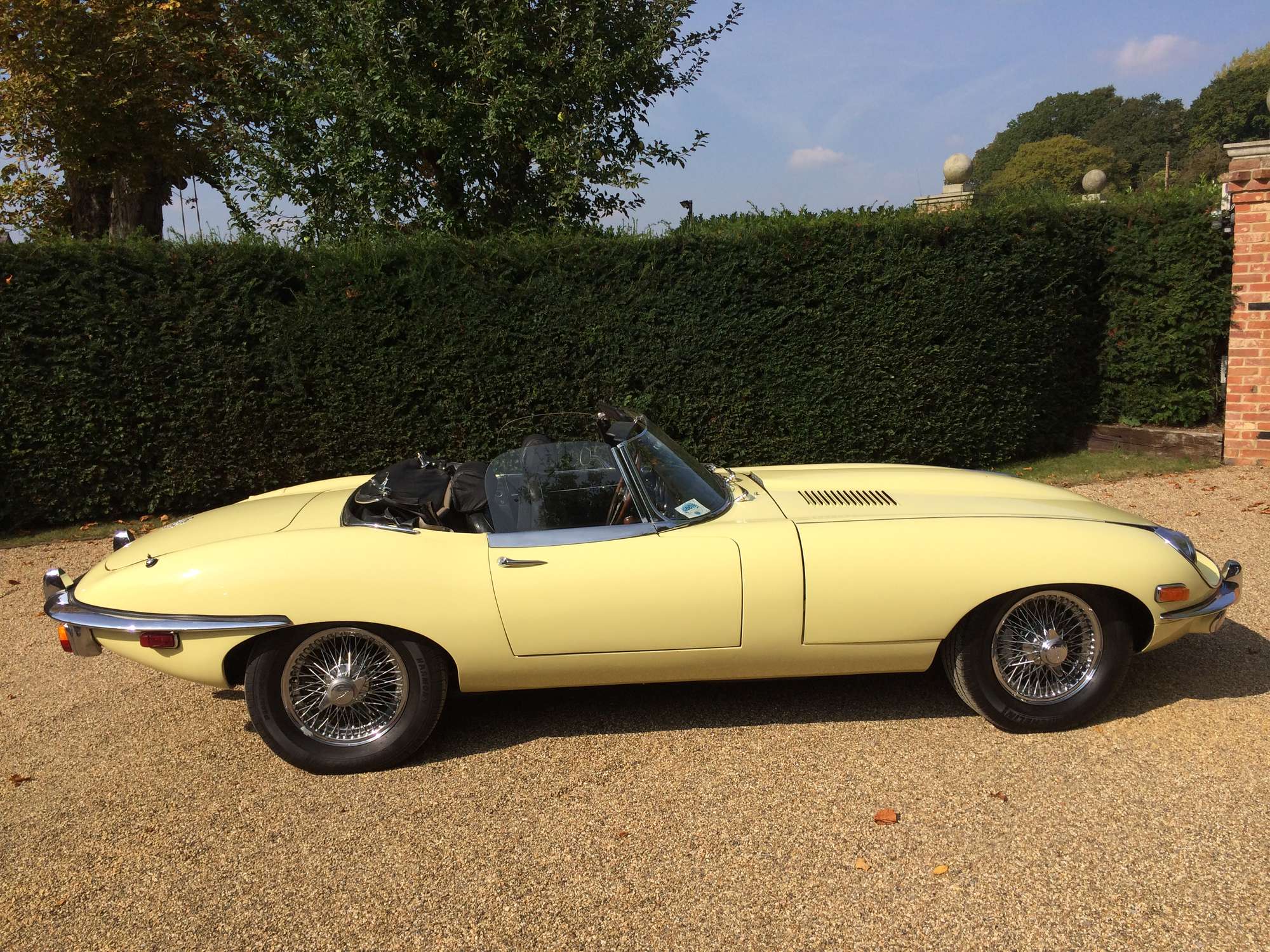 1969 Jaguar E-Type Series II Roadster-Auction Lot