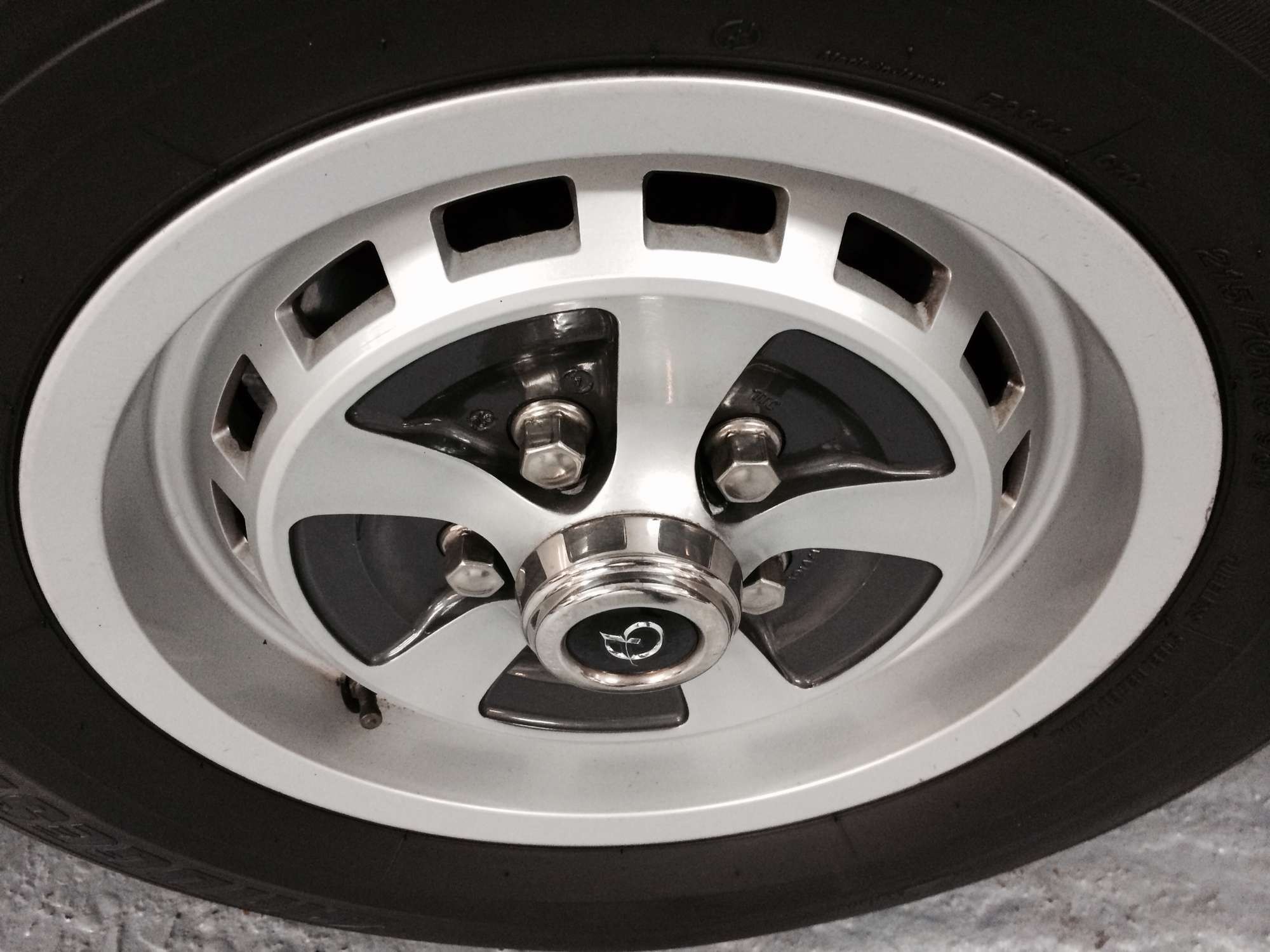 1992 Daimler Double Six -Sold