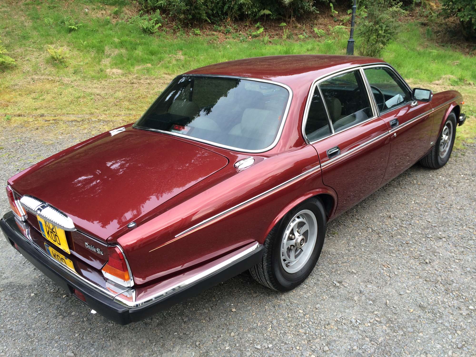 1992 Daimler Double Six -Sold