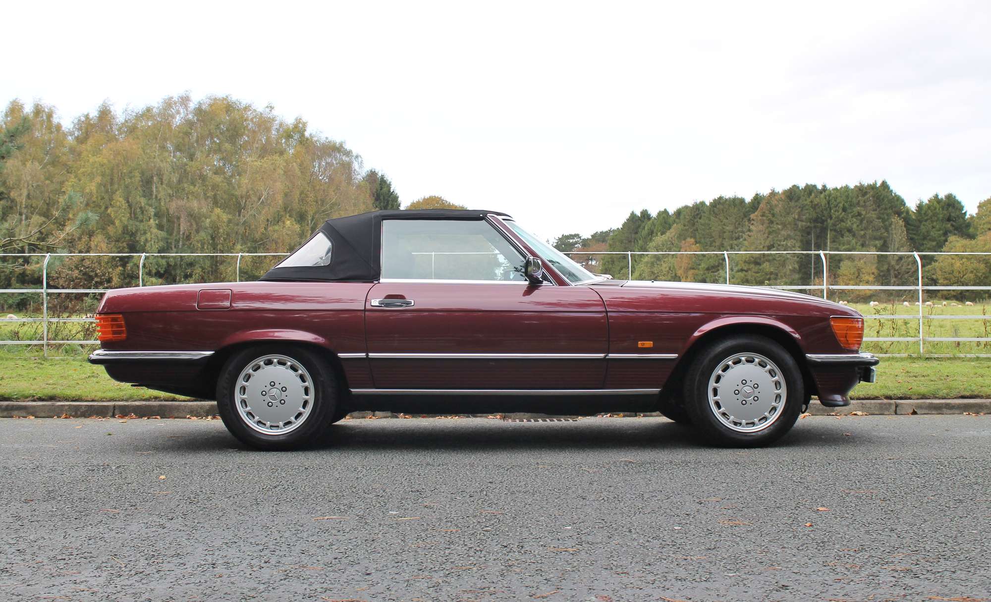 1986 Mercedes-Benz 300SL-Auction Lot