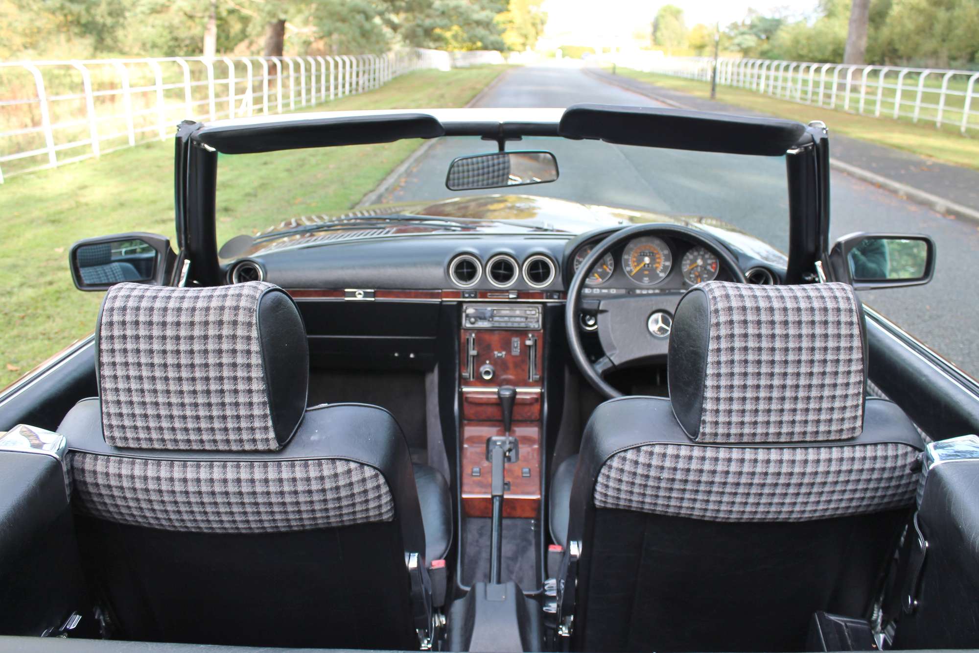 1986 Mercedes-Benz 300SL-Auction Lot