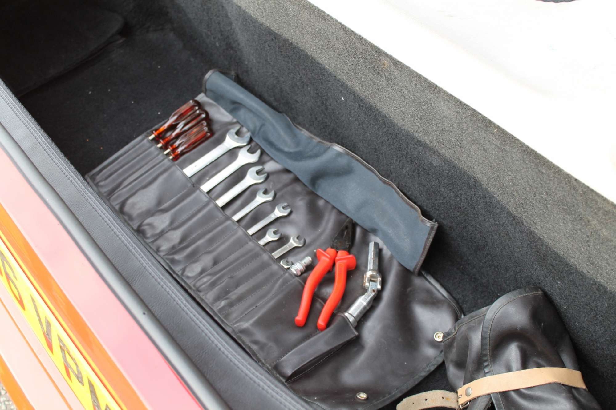 1986 Ferrari 328 GTS-Sold