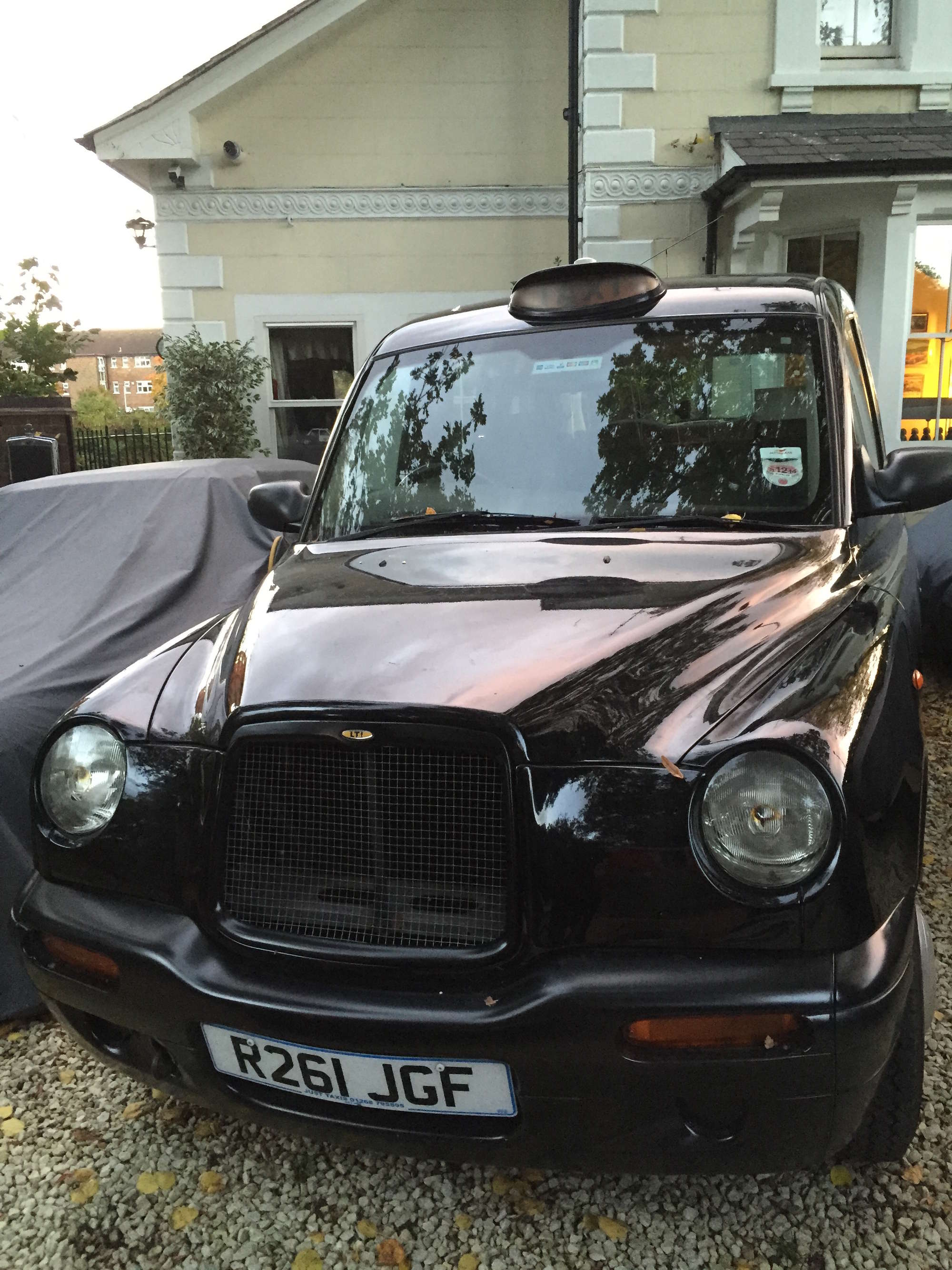 1998 London Taxi in Aid of Help For Heroes-Sold