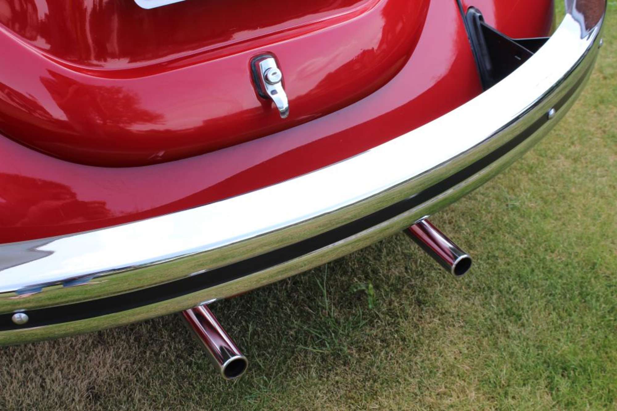 1968 Volkswagen Karmann Beetle Cabriolet-Sold