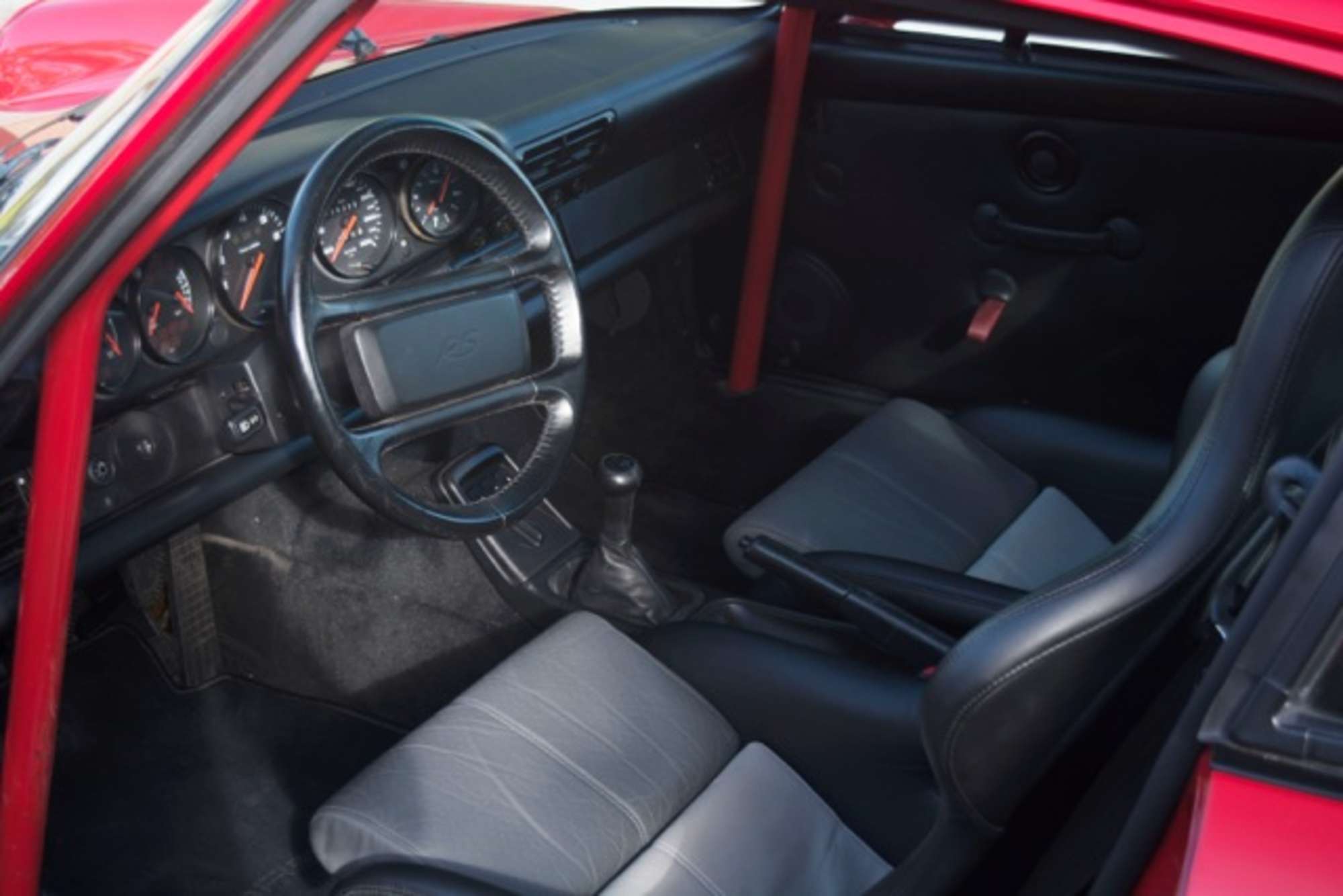 1992 Porsche 911 (964) Carrera RS Touring-Sold