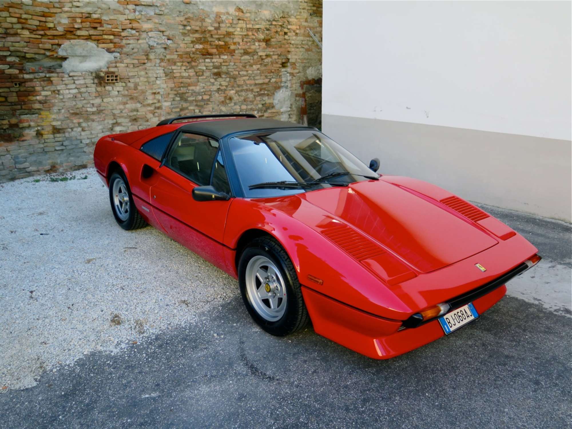 1982 Ferrari 308 GTSi-Sold