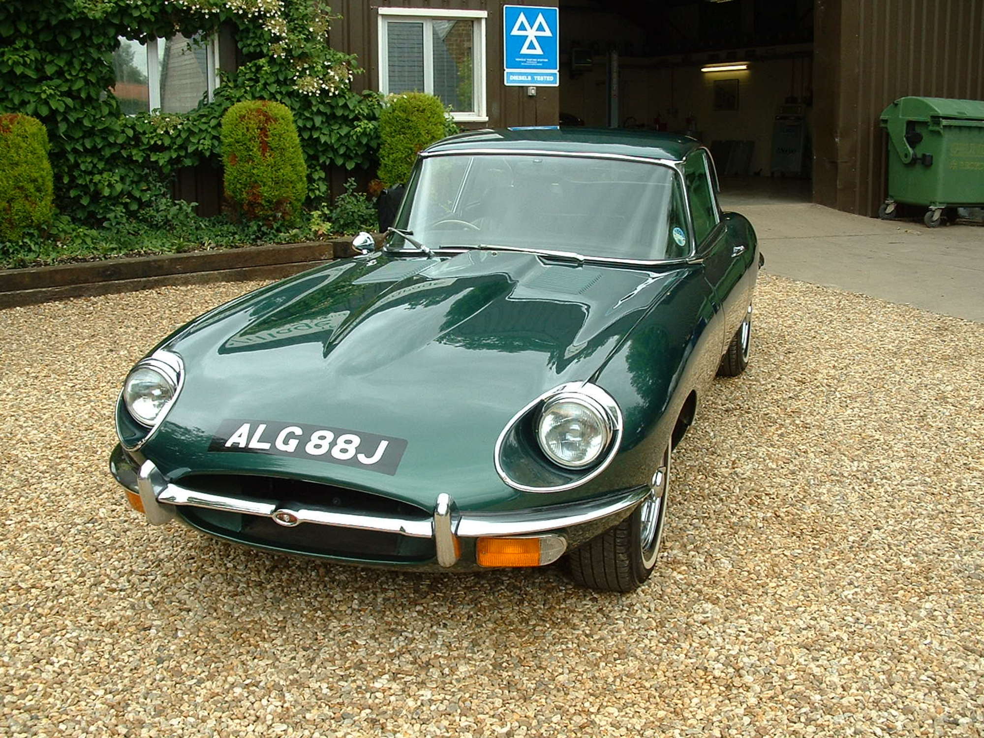 Jaguar E-type Series 2 2+2-Auction Lot