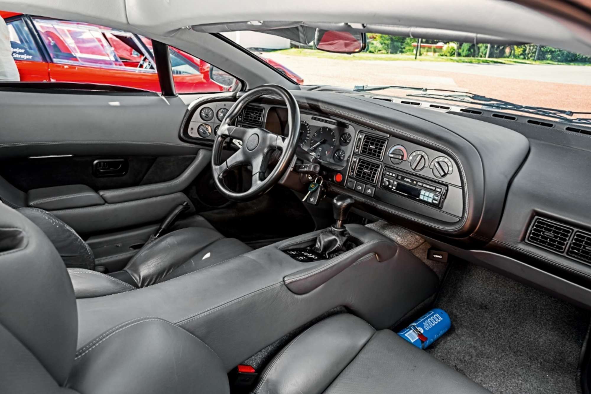 1993 Jaguar XJ220-Sold