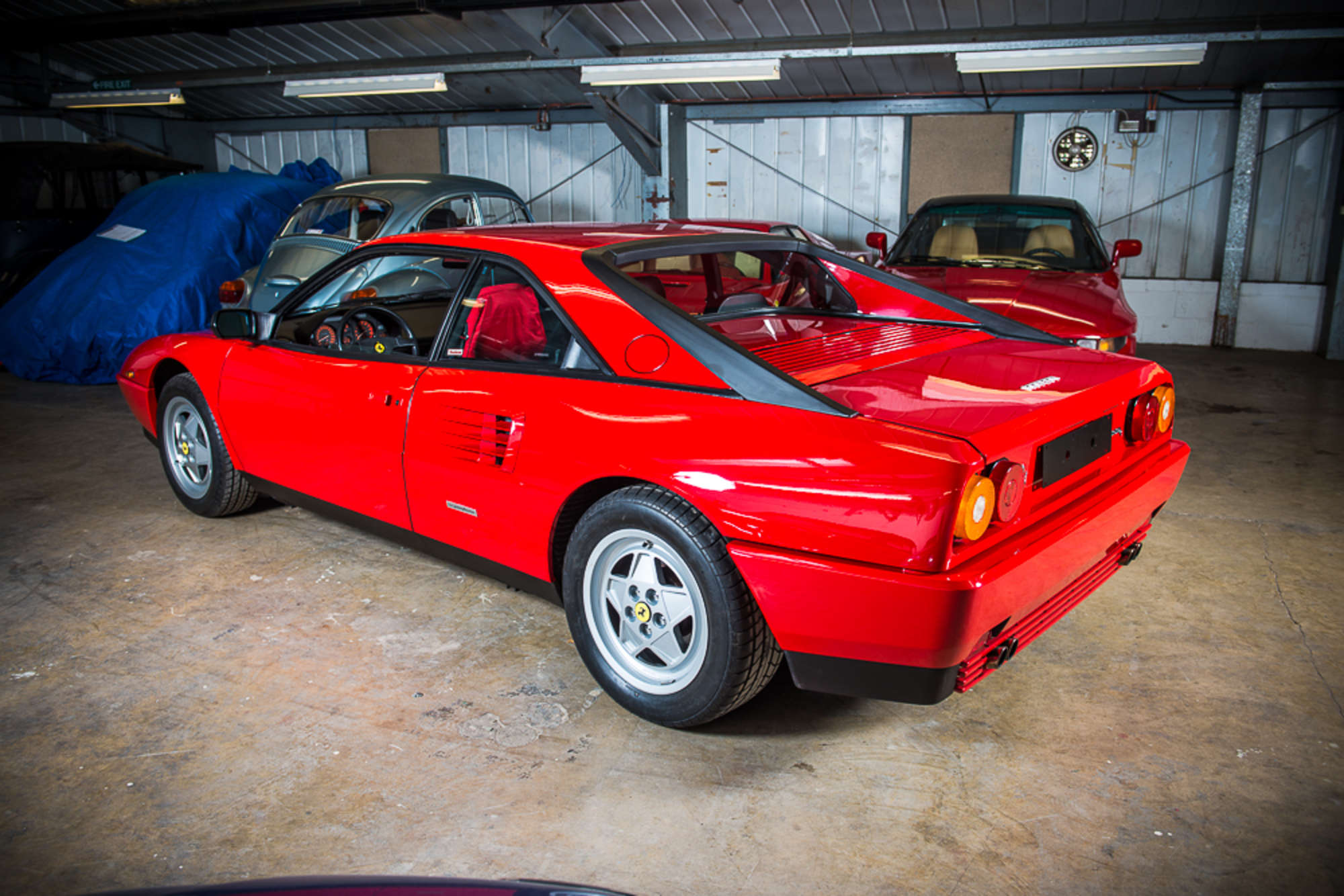 1991 Ferrari Mondial T-Sold