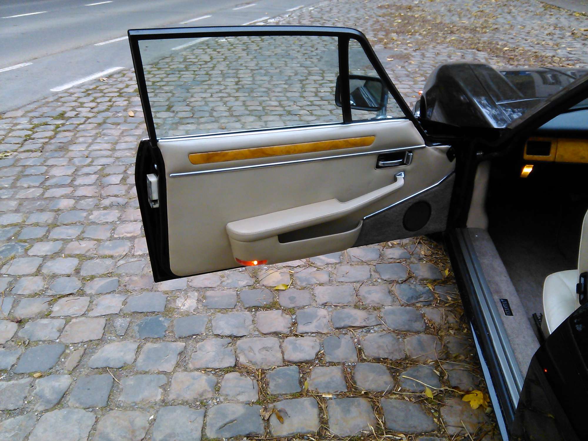 1984 Lynx Eventer XJS #20-Auction Lot